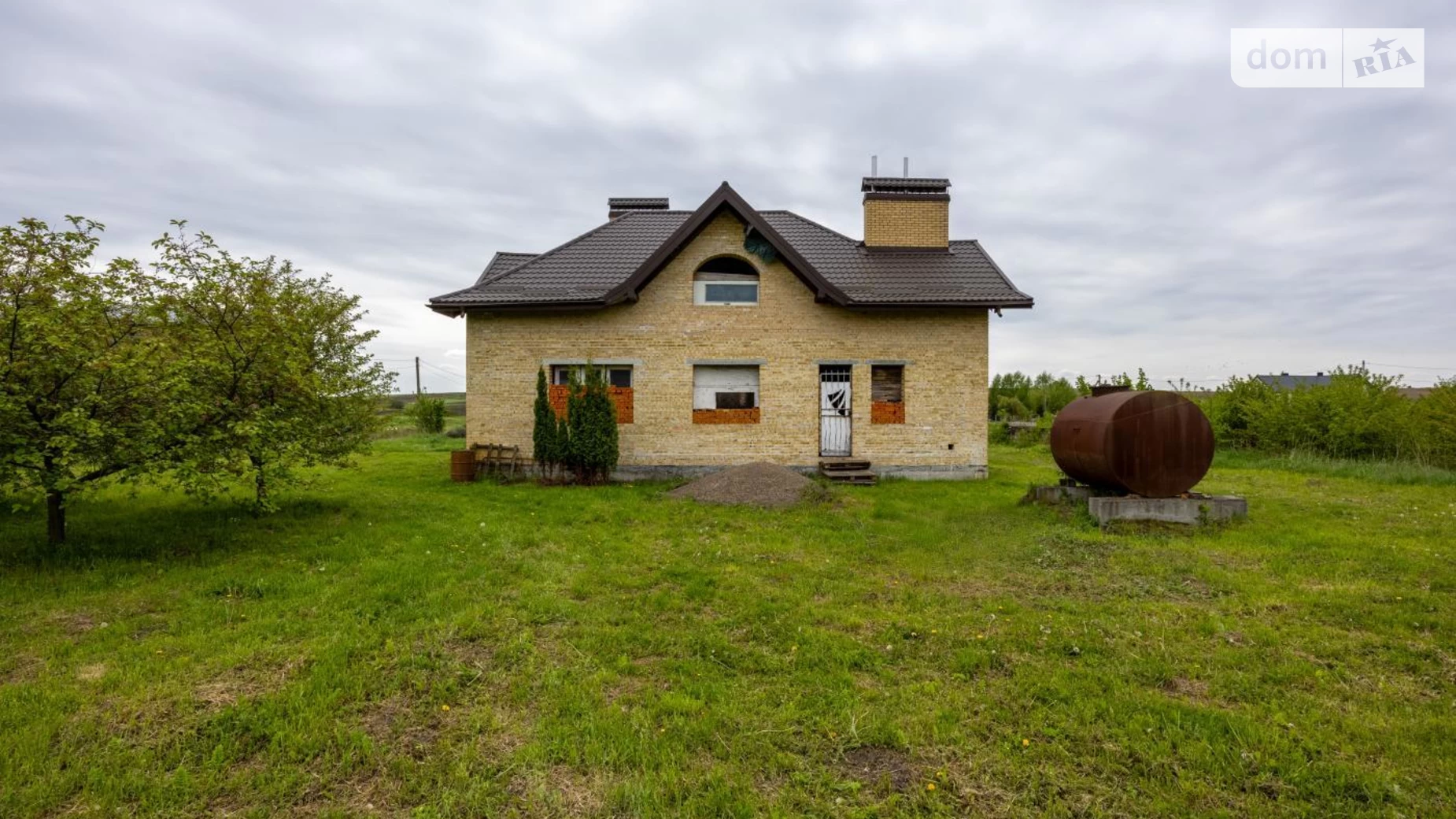 Продається будинок 2 поверховий 262 кв. м з каміном, цена: 83000 € - фото 4