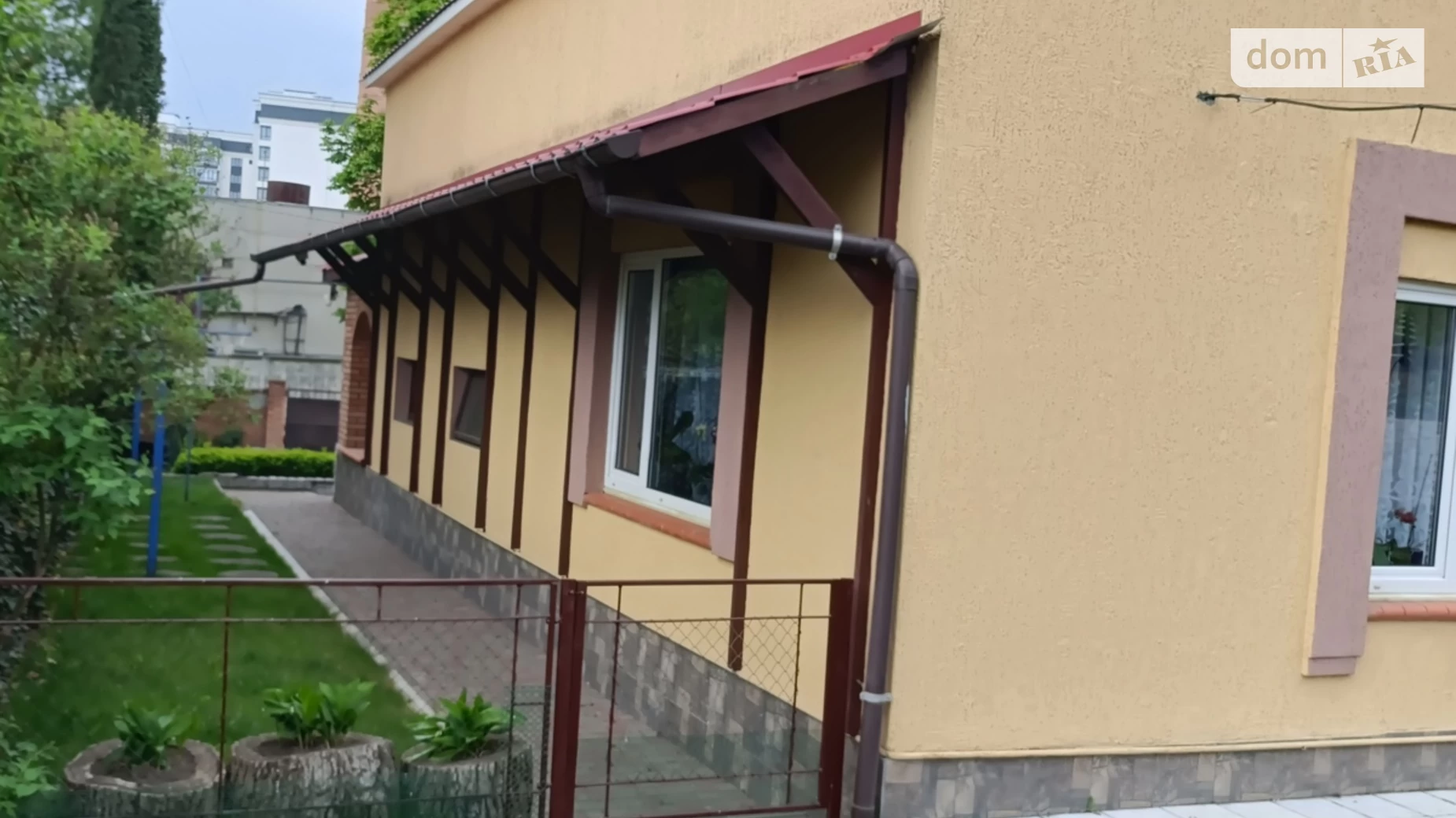 Продается дом на 2 этажа 270 кв. м с мансардой, цена: 370000 € - фото 3