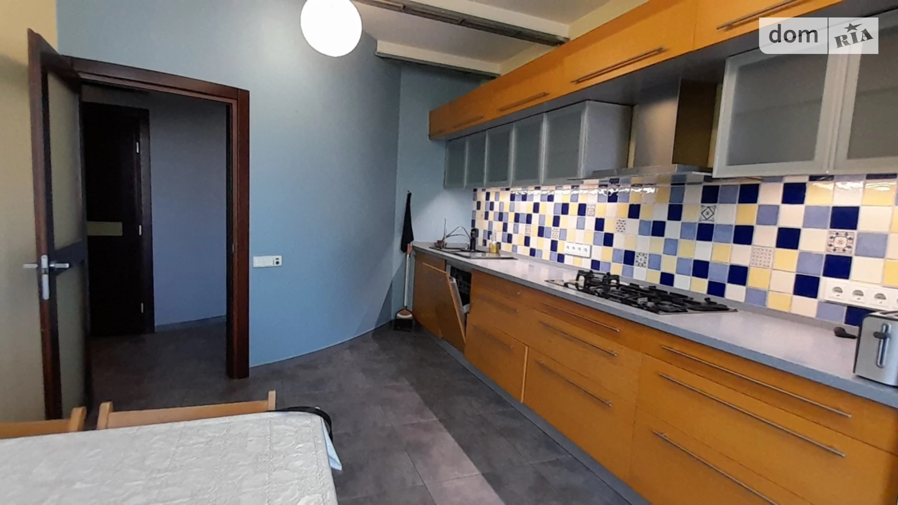 Продается 3-комнатная квартира 122.1 кв. м в Одессе, пер. Хвойный, 8Б - фото 2