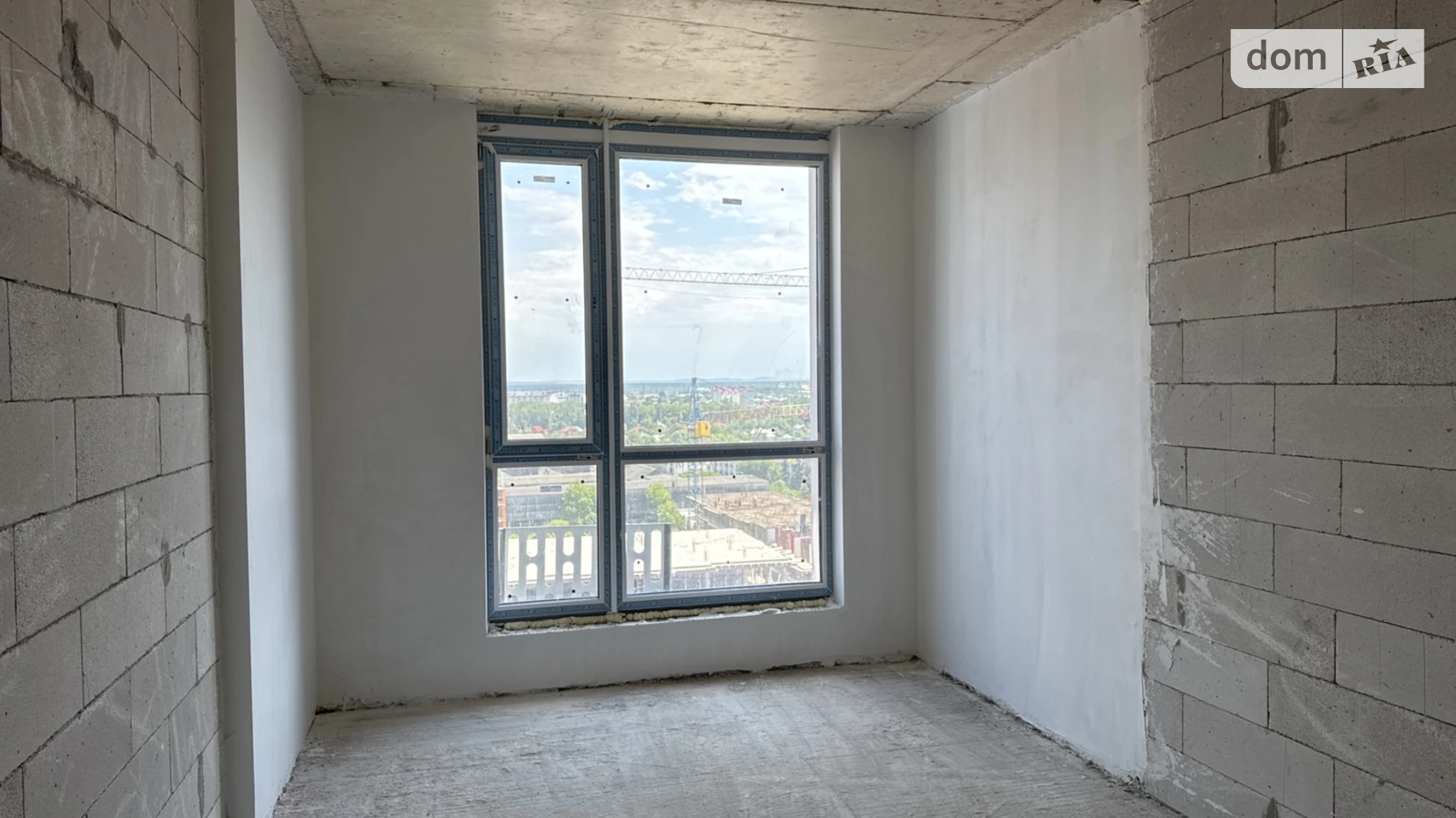 Продается 1-комнатная квартира 42 кв. м в Ивано-Франковске, ул. Хриплинская, 9 - фото 4