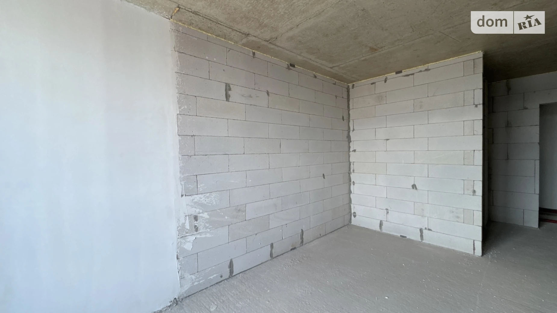 Продается 1-комнатная квартира 42 кв. м в Ивано-Франковске, ул. Хриплинская, 9 - фото 5