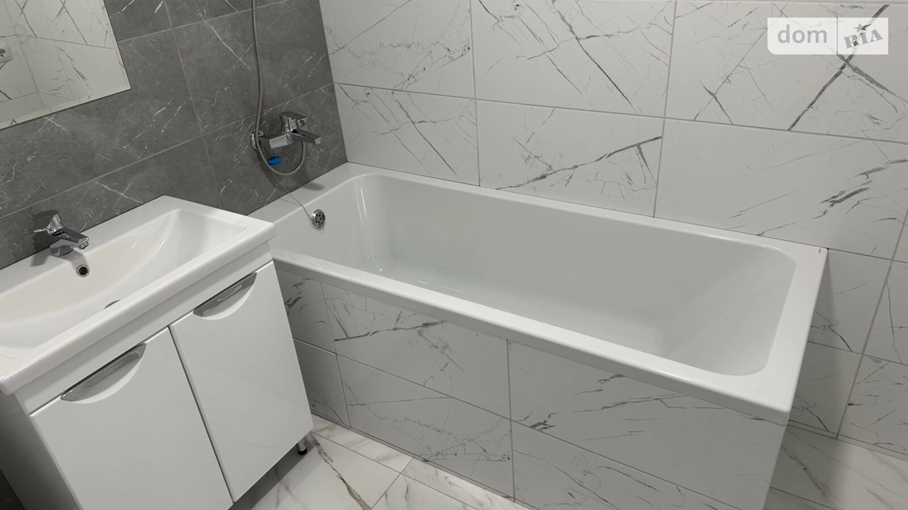 Продается 1-комнатная квартира 45 кв. м в Хмельницком, ул. Винницкая, 8/1А - фото 2