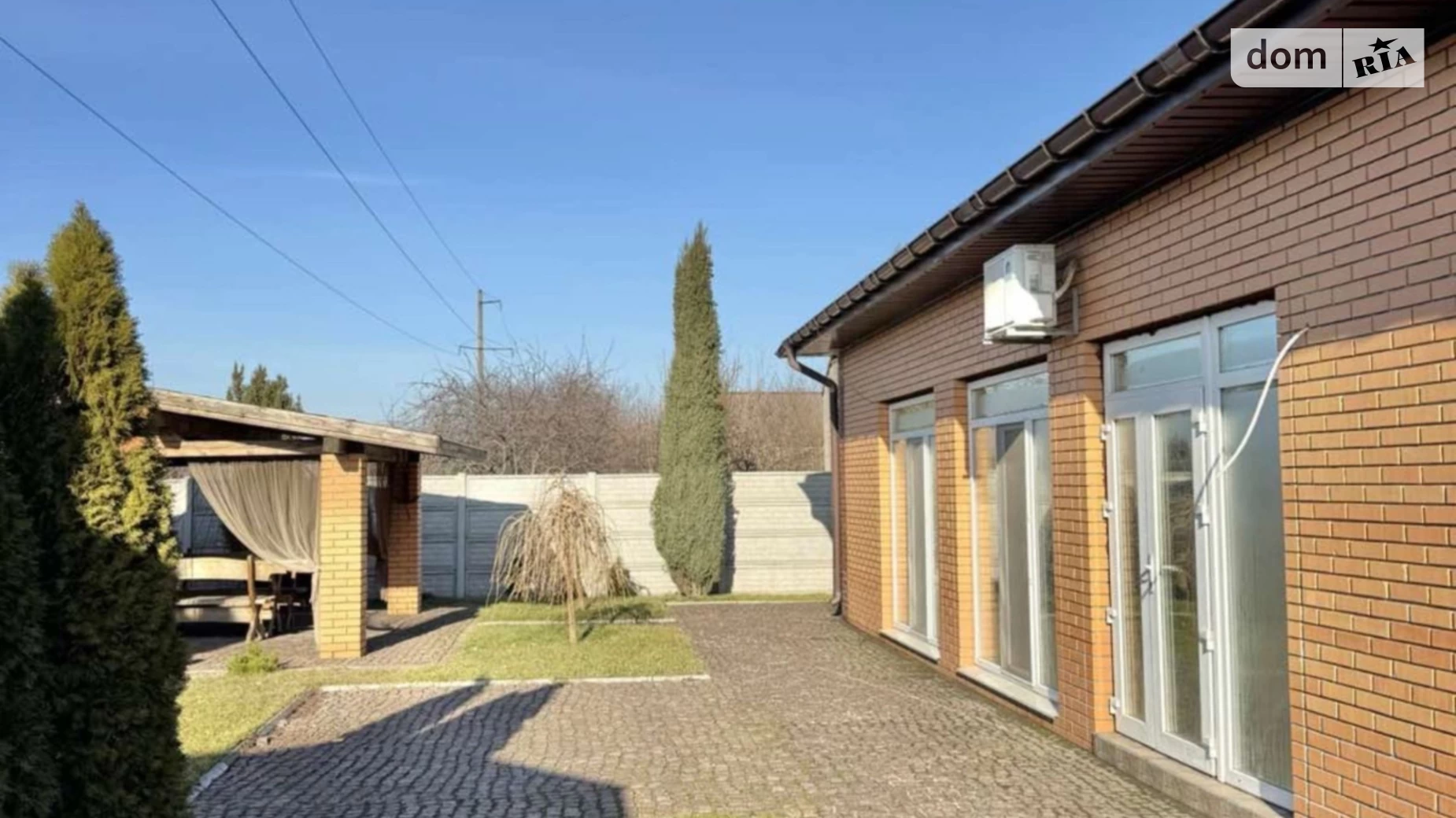 Продается одноэтажный дом 201.3 кв. м с садом, цена: 71000 $ - фото 2