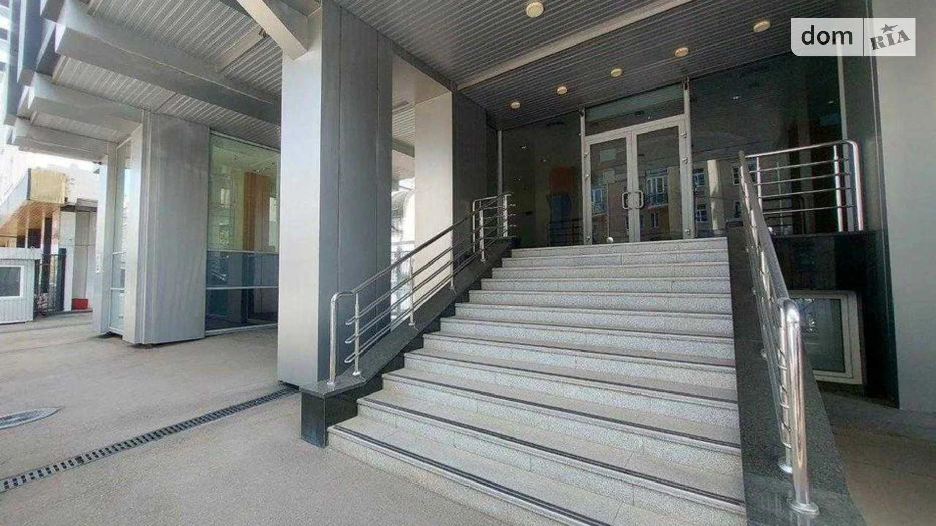 Сдается в аренду помещения свободного назначения 517 кв. м в 9-этажном здании, цена: 10000 $ - фото 3