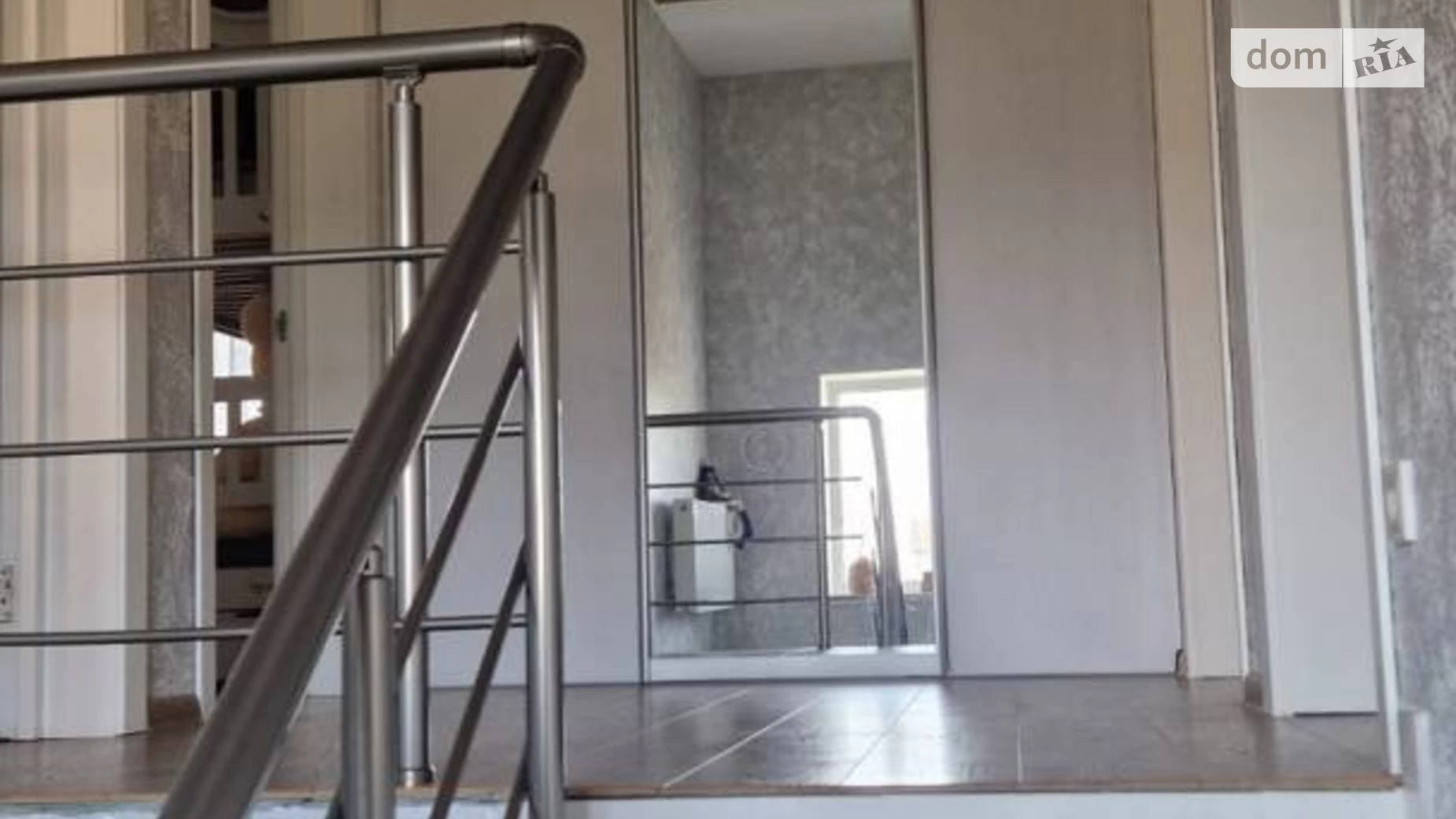 Продается дом на 2 этажа 180 кв. м с мебелью, цена: 110000 $ - фото 4