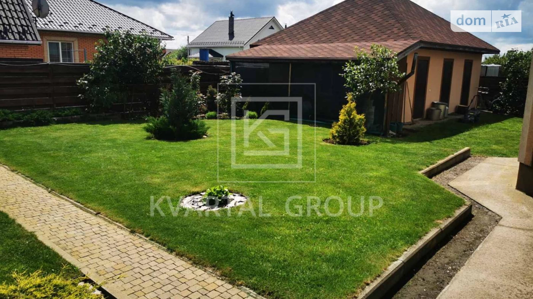 Продается дом на 2 этажа 272 кв. м с баней/сауной, цена: 374000 $ - фото 3