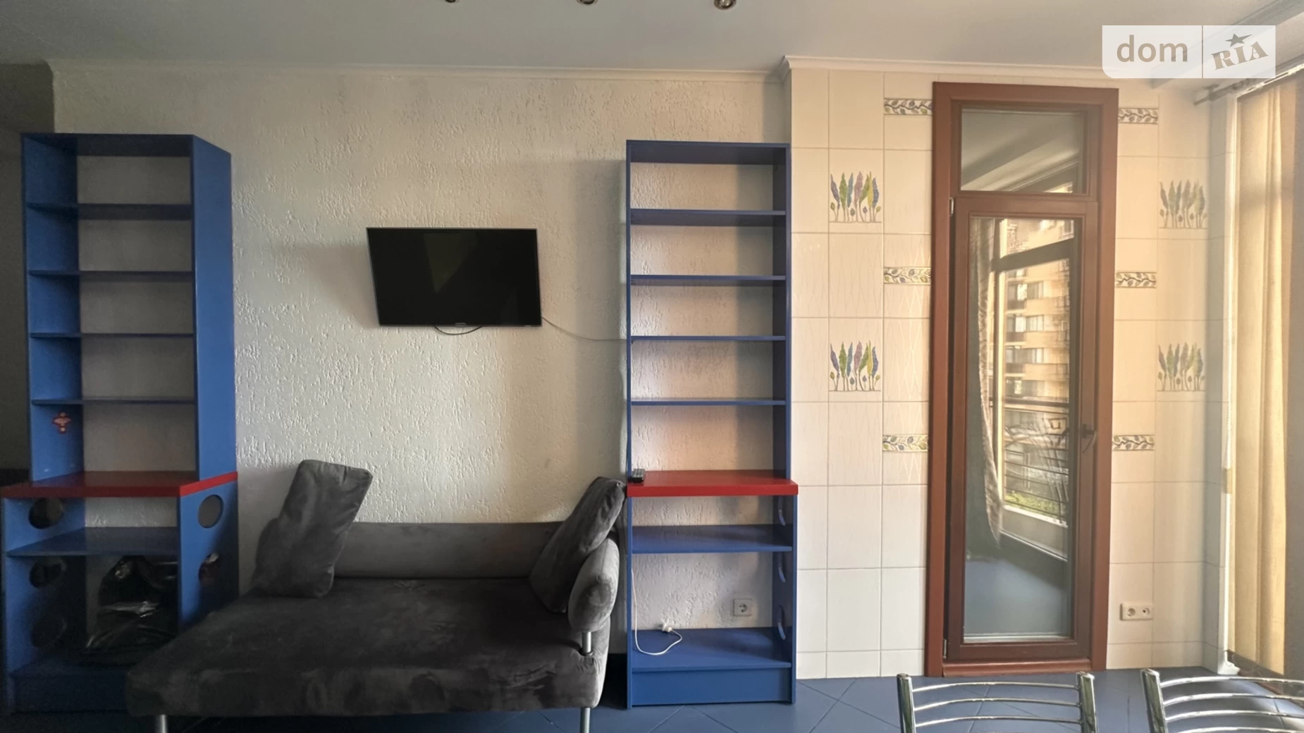 Продается 1-комнатная квартира 74.8 кв. м в Одессе, ул. Тенистая, 9/12 - фото 3