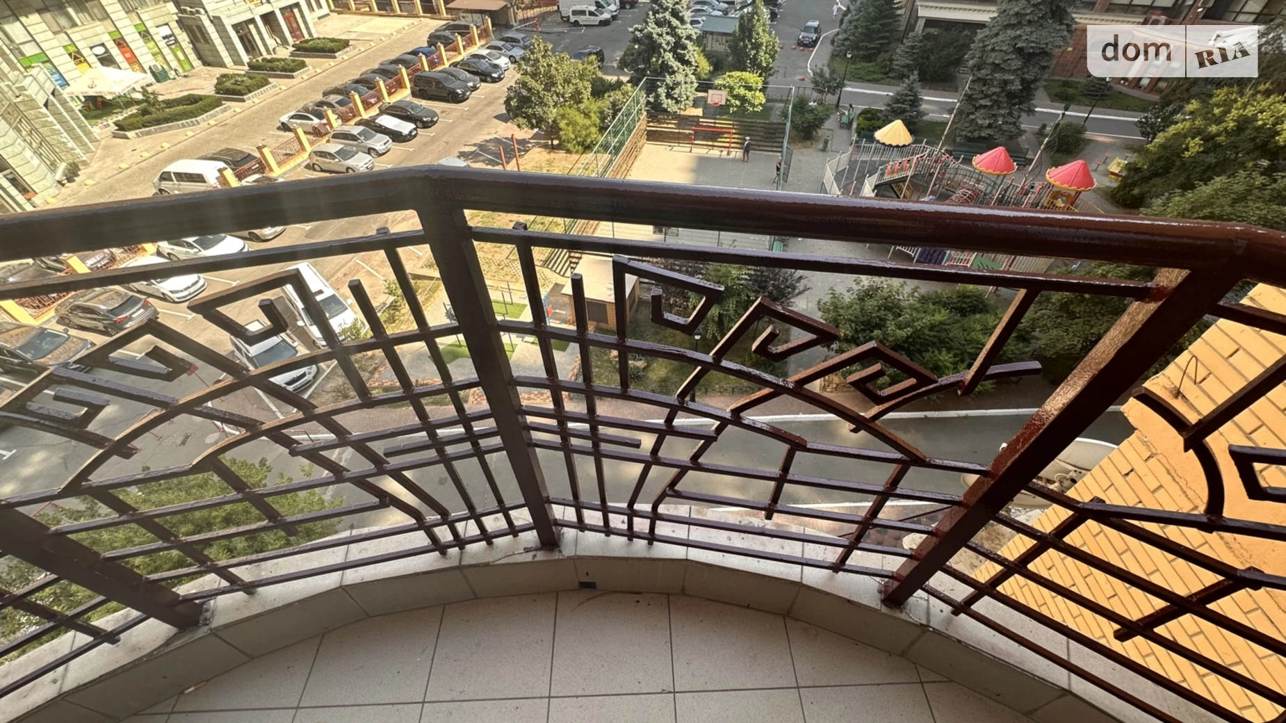 Продается 1-комнатная квартира 74.8 кв. м в Одессе, ул. Тенистая, 9/12 - фото 4