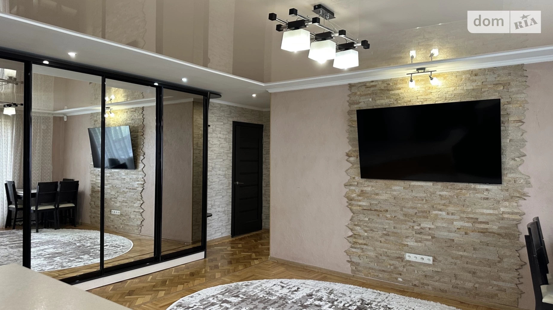 Продается 3-комнатная квартира 70 кв. м в Дрогобыче, ул. Самборская, 94 - фото 5