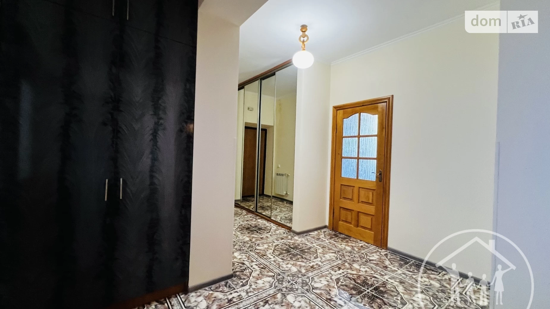 Продается 3-комнатная квартира 105 кв. м в Львове, ул. Сергея Ефремова - фото 4