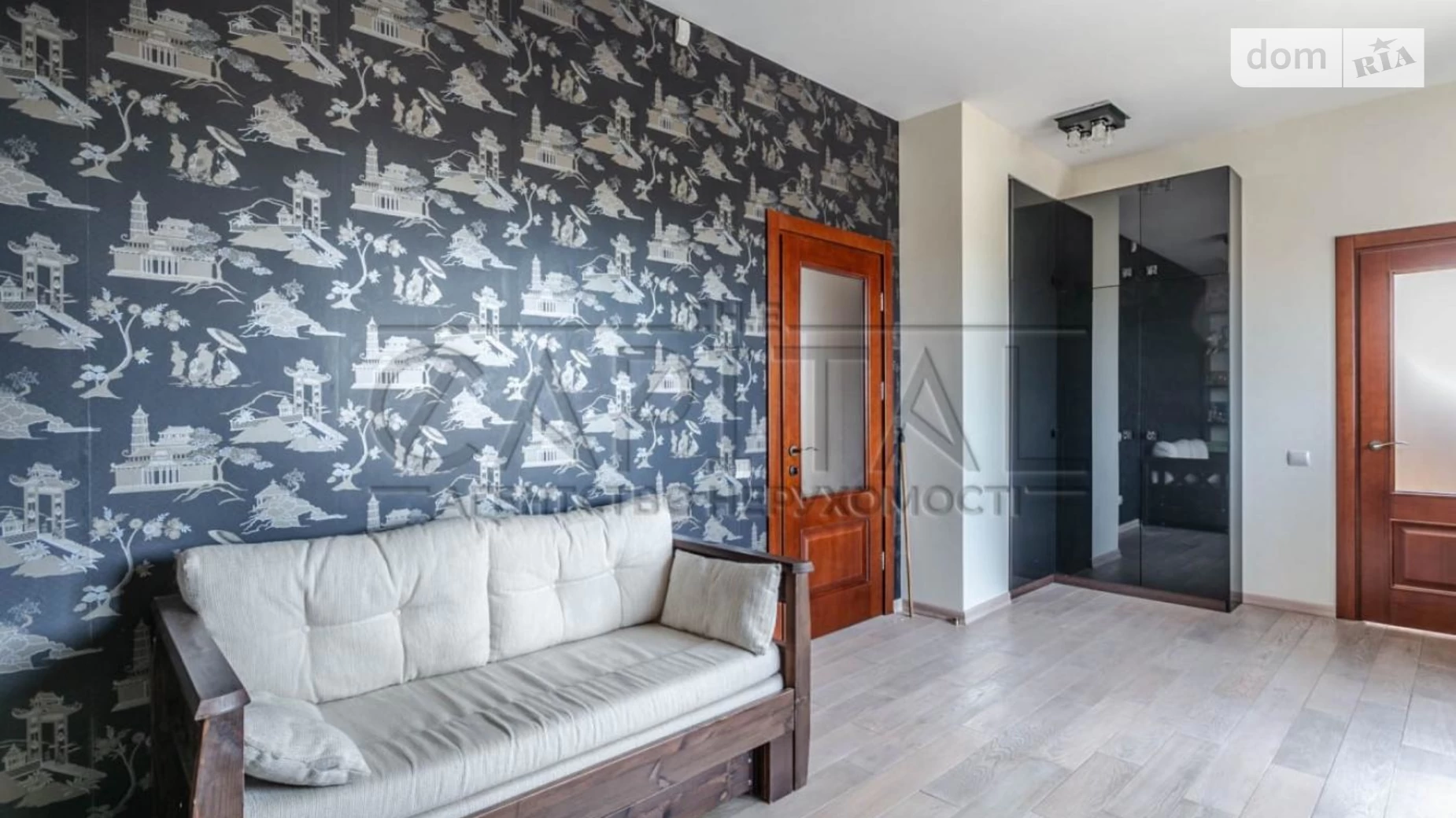 Продается дом на 2 этажа 205 кв. м с участком, цена: 250000 $ - фото 4