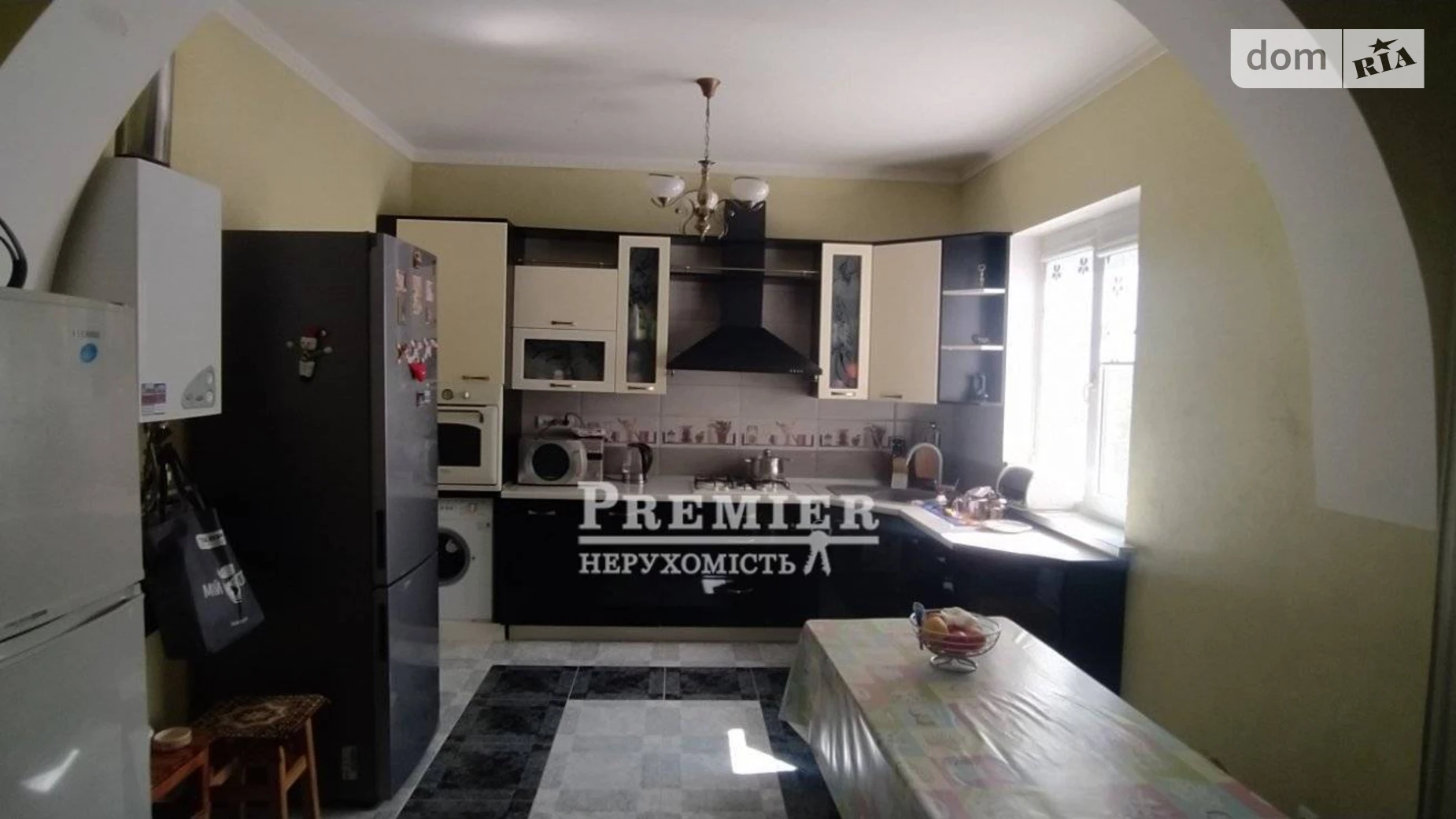 Продается одноэтажный дом 228.8 кв. м с подвалом, цена: 150000 $ - фото 2