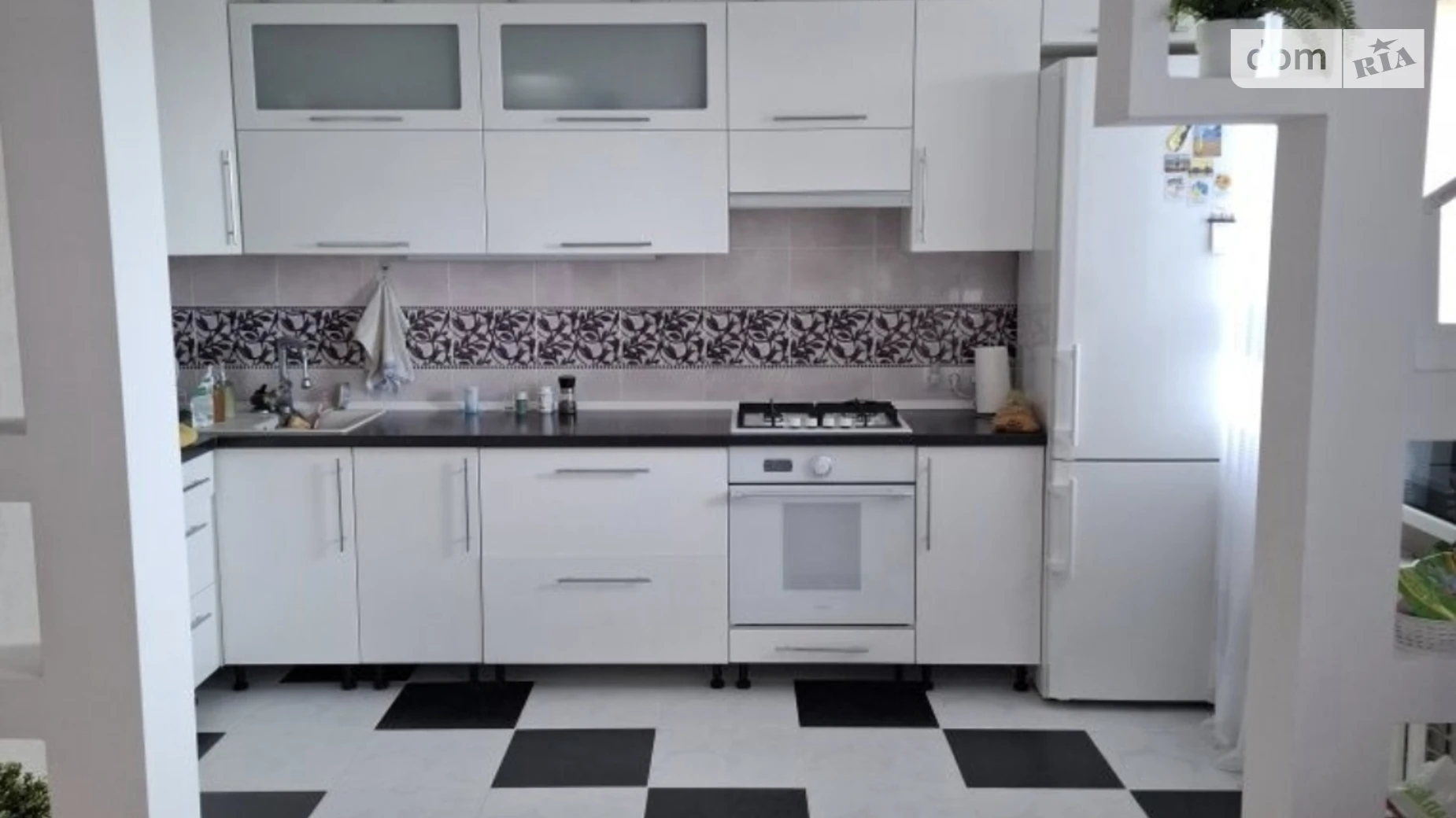 Продается 4-комнатная квартира 82 кв. м в Житомире, ул. Киевская, 126/6 - фото 3