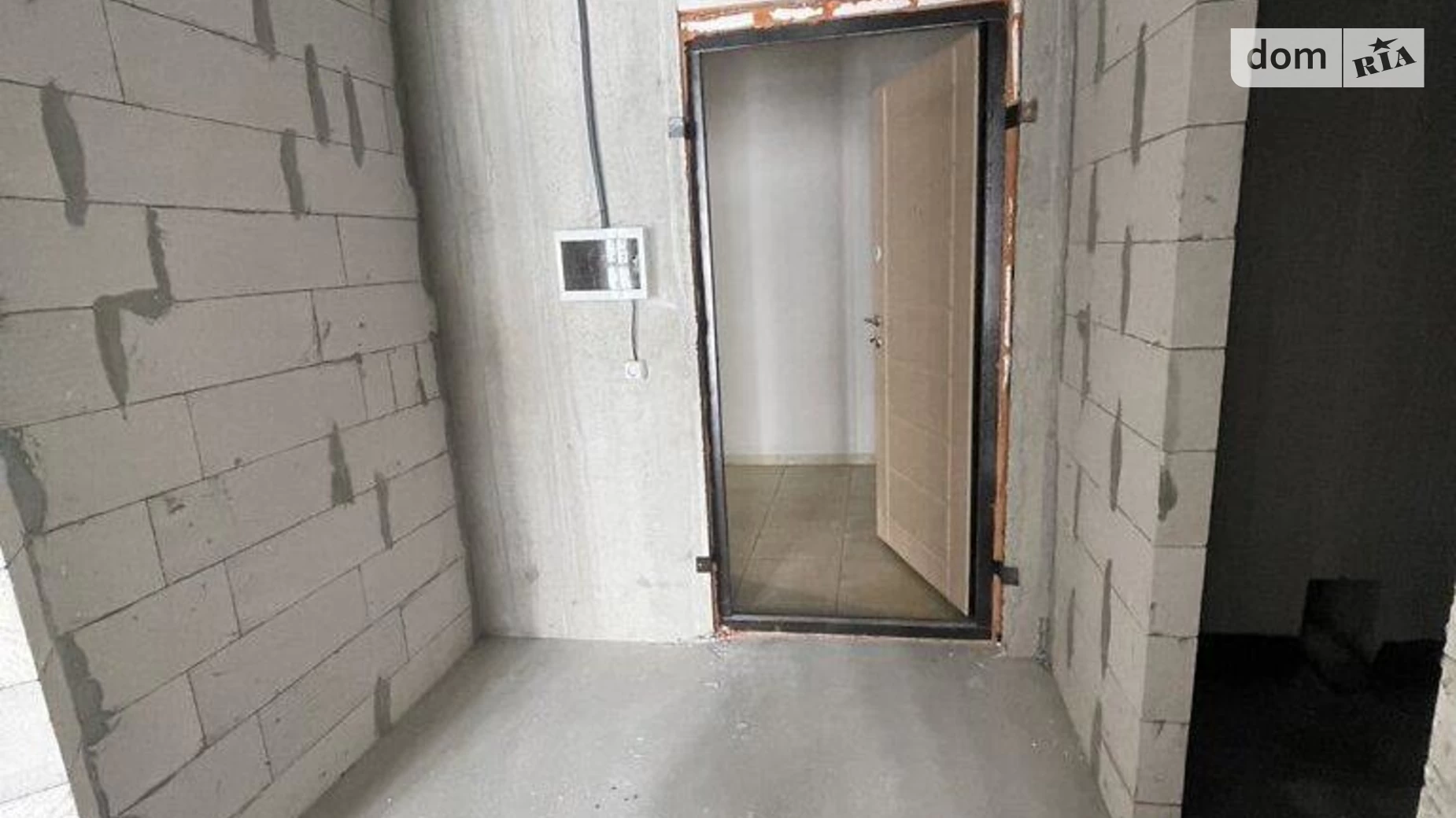 Продается 1-комнатная квартира 41 кв. м в Киеве, ул. Михаила Максимовича, 26Б - фото 2