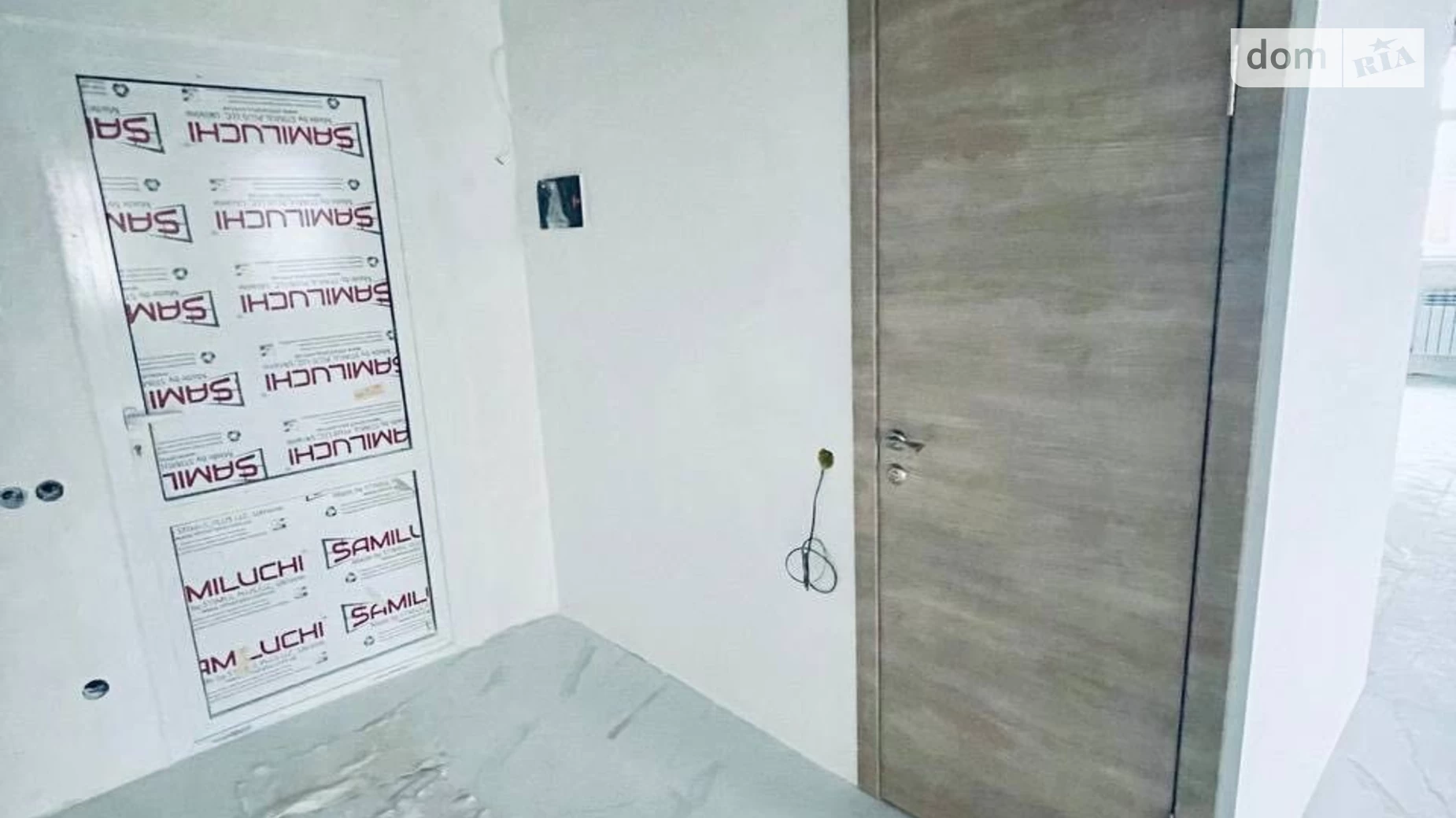 Продается офис 73.4 кв. м в бизнес-центре, цена: 70000 $ - фото 2