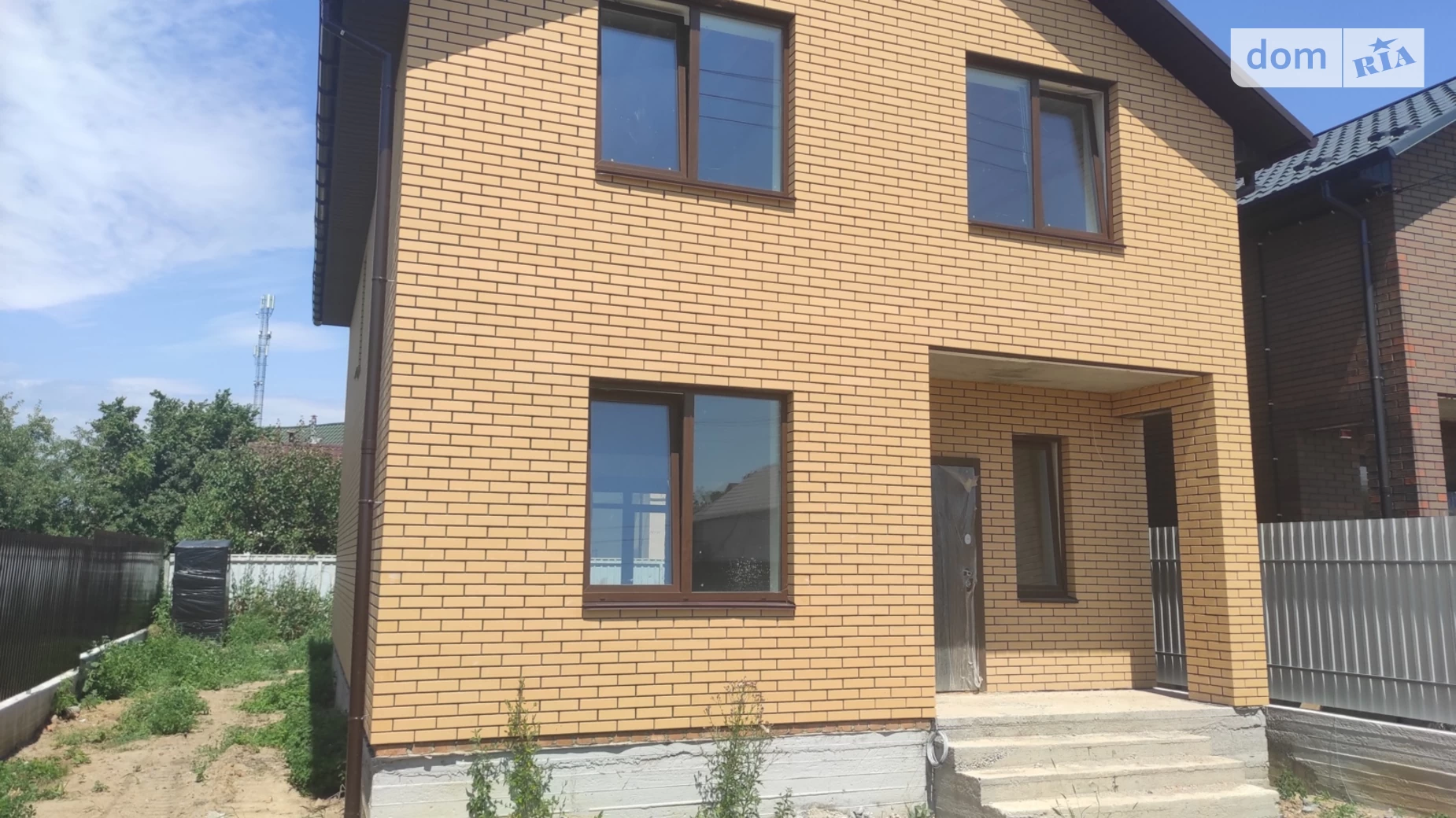 Продается дом на 2 этажа 125 кв. м с верандой, цена: 105000 $ - фото 2