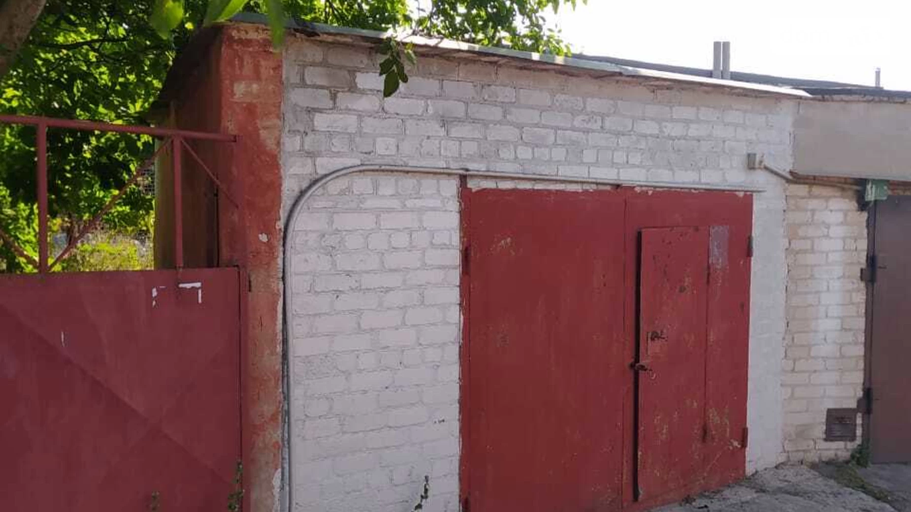 Продається місце в гаражному кооперативі під легкове авто на 46 кв. м, цена: 6000 $ - фото 2