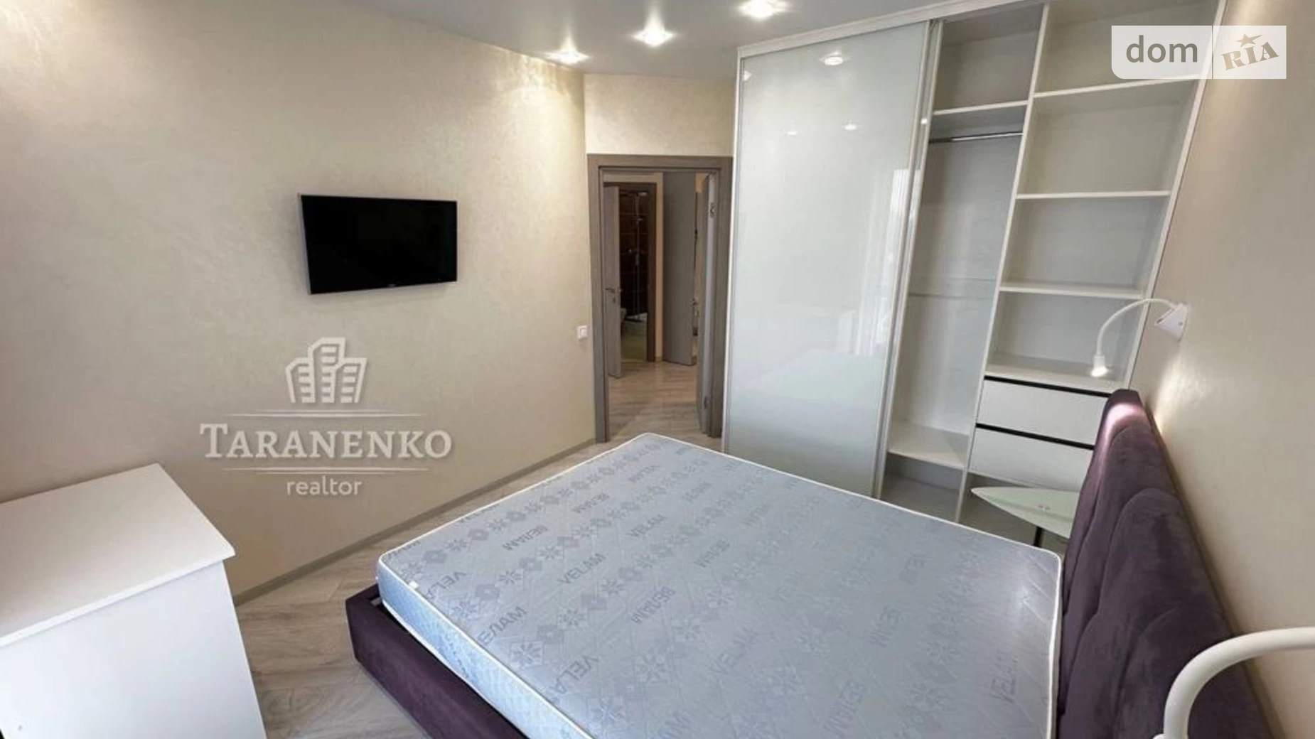 Продается 2-комнатная квартира 52 кв. м в Днепре, ул. Левка Лукьяненко, 18 - фото 2
