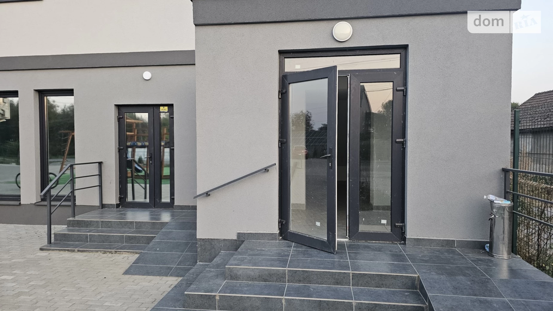 Продается 1-комнатная квартира 37.7 кв. м в Тарновцах, ул. Большая Капушанська, 139А - фото 2