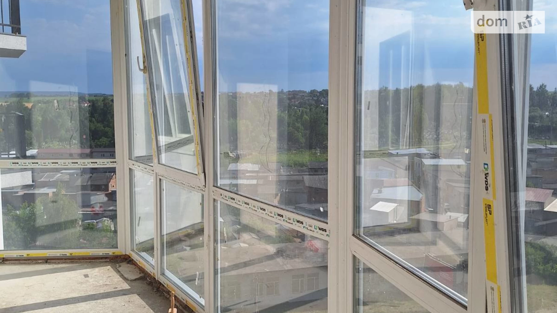 Продается 2-комнатная квартира 71.5 кв. м в Черновцах, ул. Южно-Окружная, 5Л - фото 4