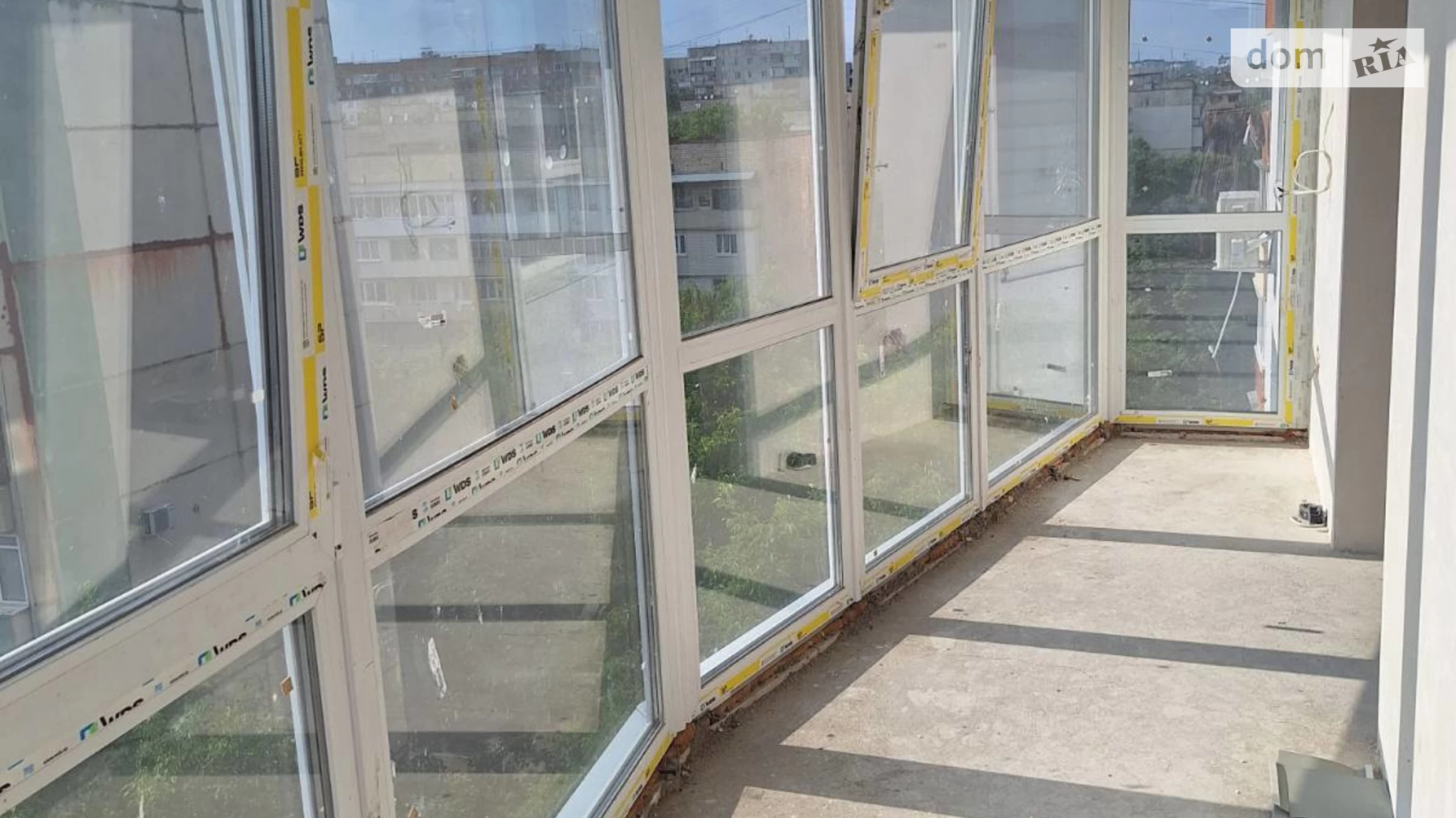 Продается 2-комнатная квартира 71.5 кв. м в Черновцах, ул. Южно-Окружная, 5Л - фото 3