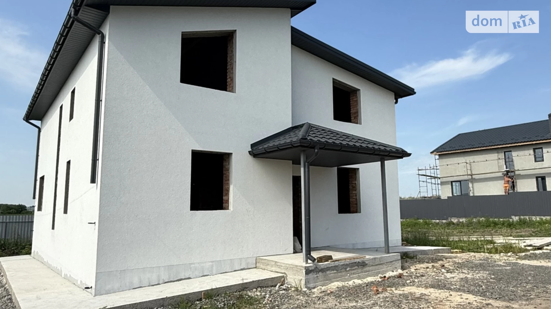 Продается дом на 2 этажа 157 кв. м с садом, цена: 125000 $ - фото 2