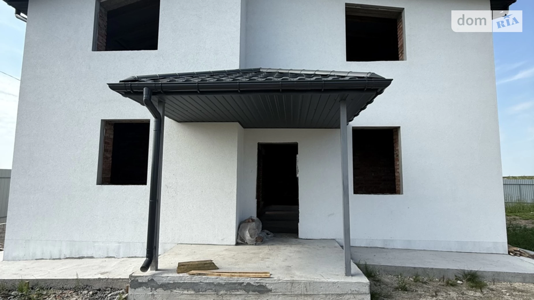 Продается дом на 2 этажа 157 кв. м с садом, цена: 125000 $ - фото 3