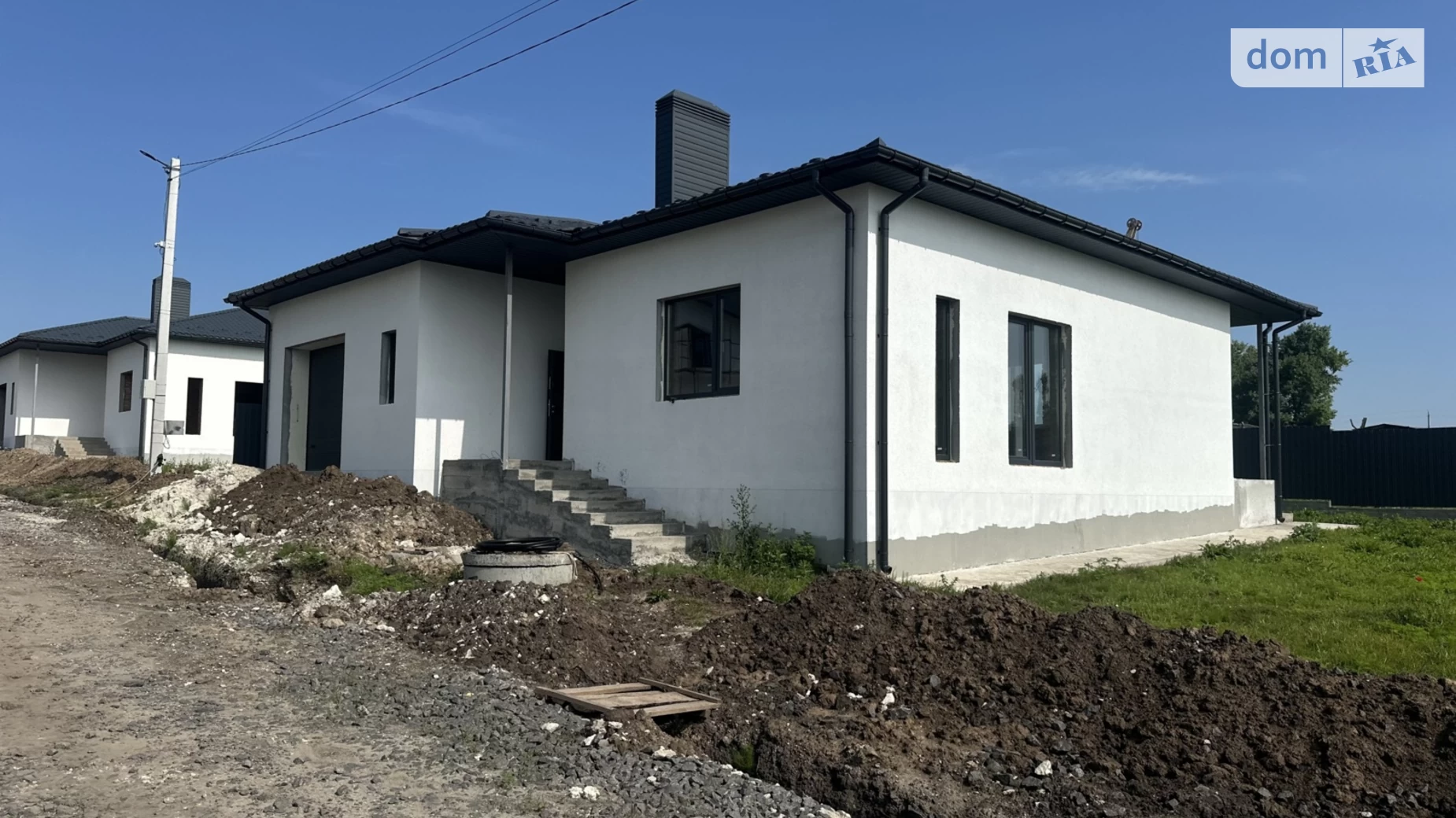 Продается одноэтажный дом 139 кв. м с камином, цена: 113000 $ - фото 2