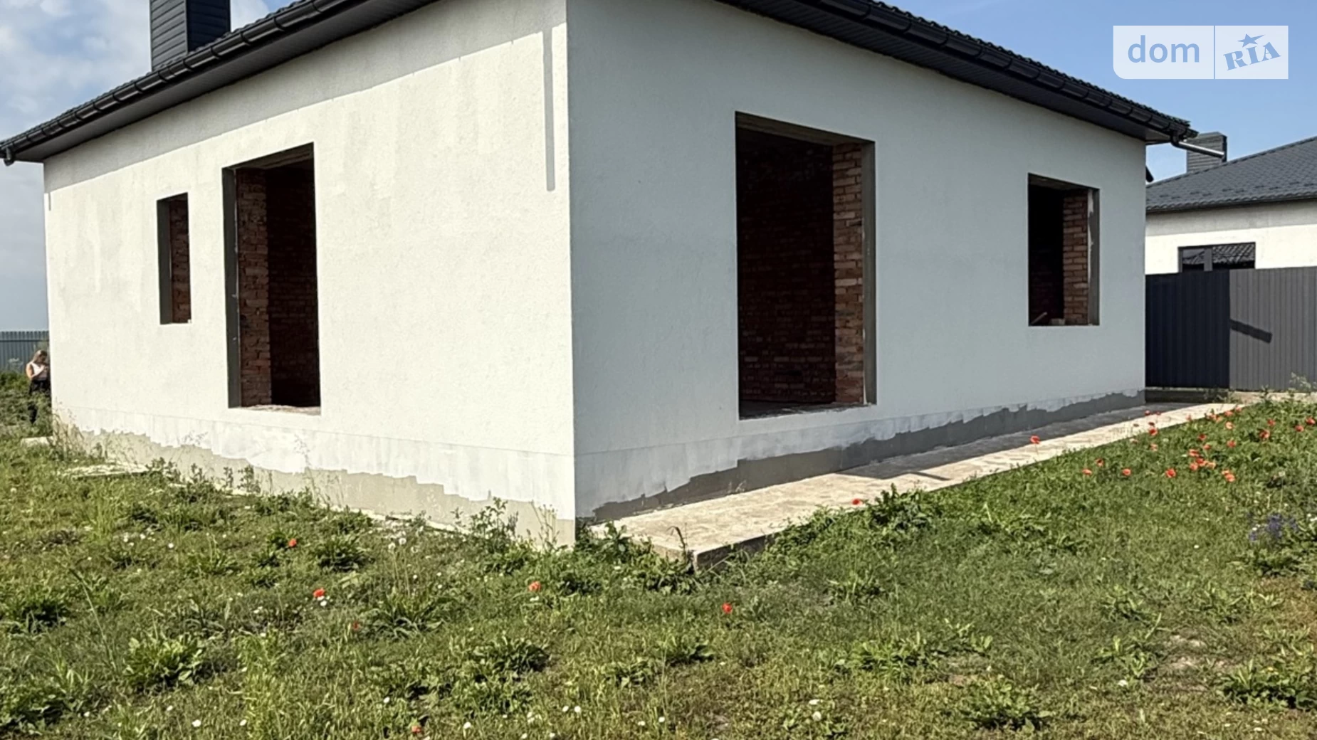 Продается одноэтажный дом 90 кв. м с бассейном, цена: 87000 $ - фото 2