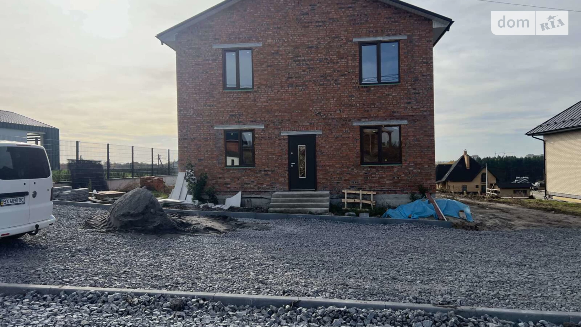 Продается дом на 2 этажа 140 кв. м с балконом, цена: 83000 $ - фото 4