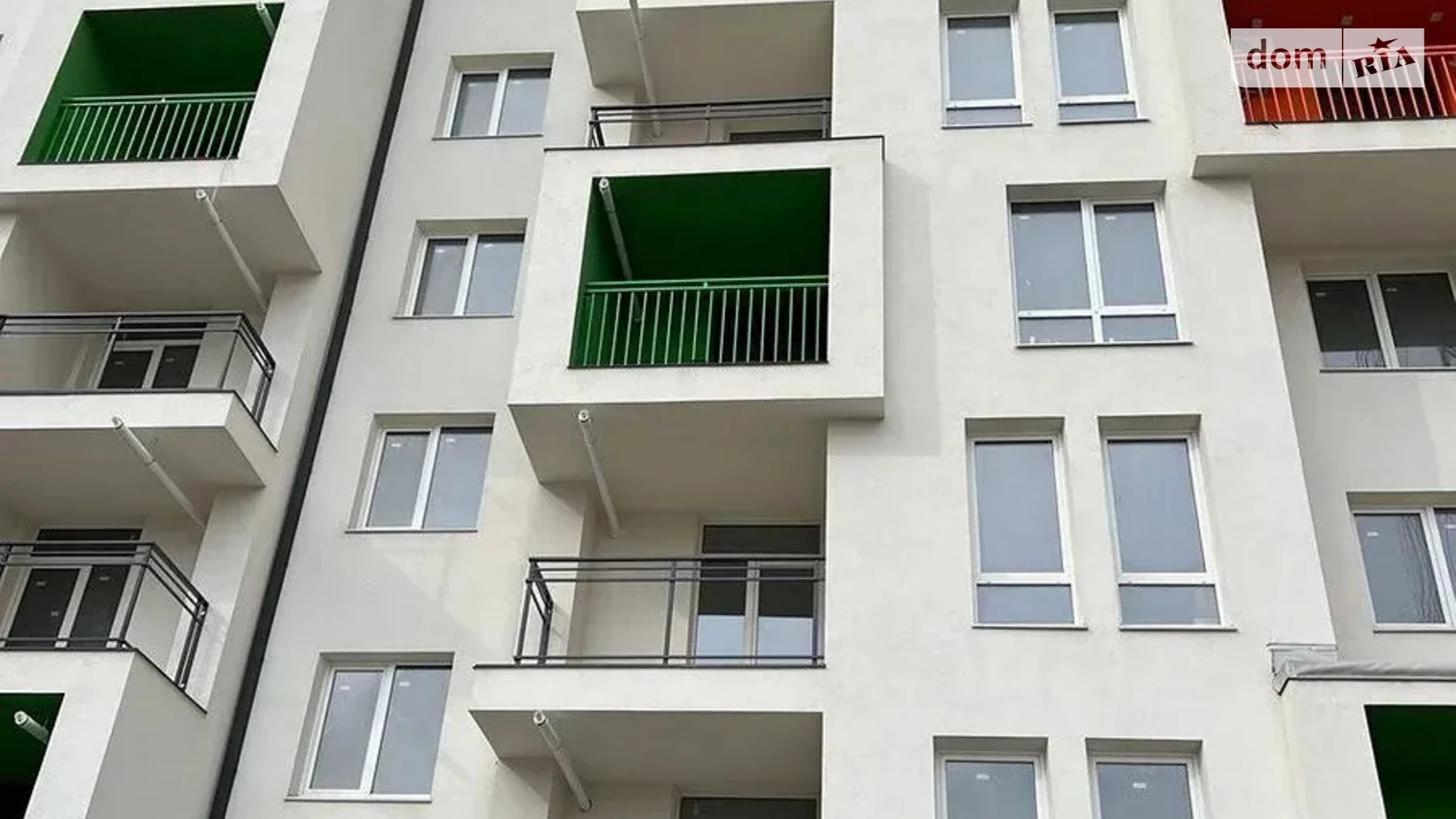 Продается 3-комнатная квартира 71.6 кв. м в Ивано-Франковске, ул. Гетьмана Ивана Мазепы, 168 корпус 2 - фото 2