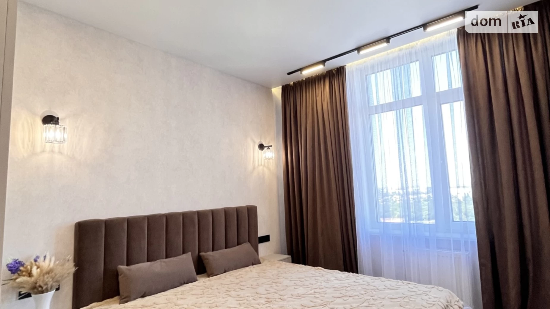 Продается 1-комнатная квартира 43 кв. м в Одессе, ул. Краснова, 1А - фото 3