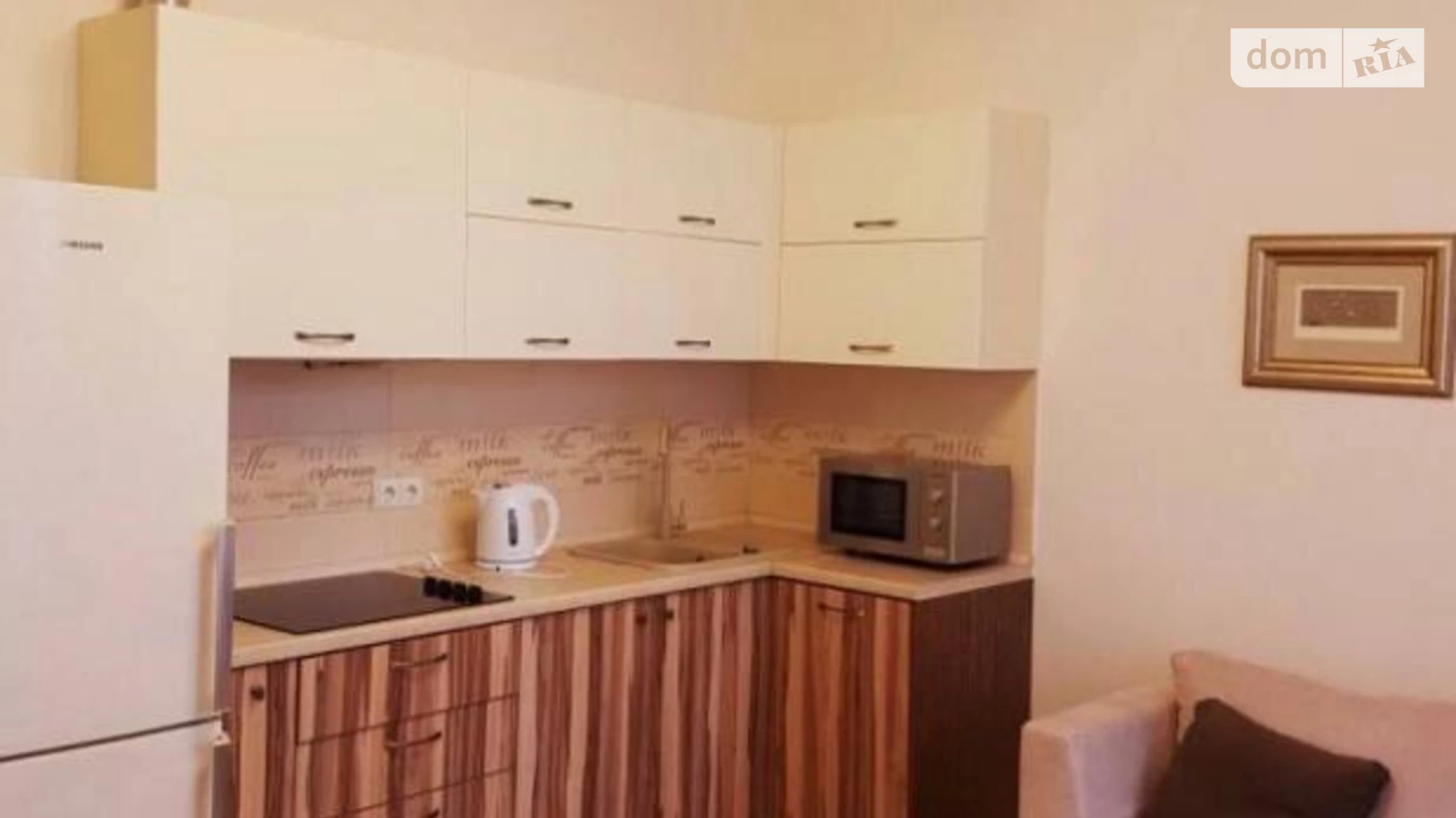 Продается 1-комнатная квартира 54.6 кв. м в Одессе, бул. Французский - фото 3