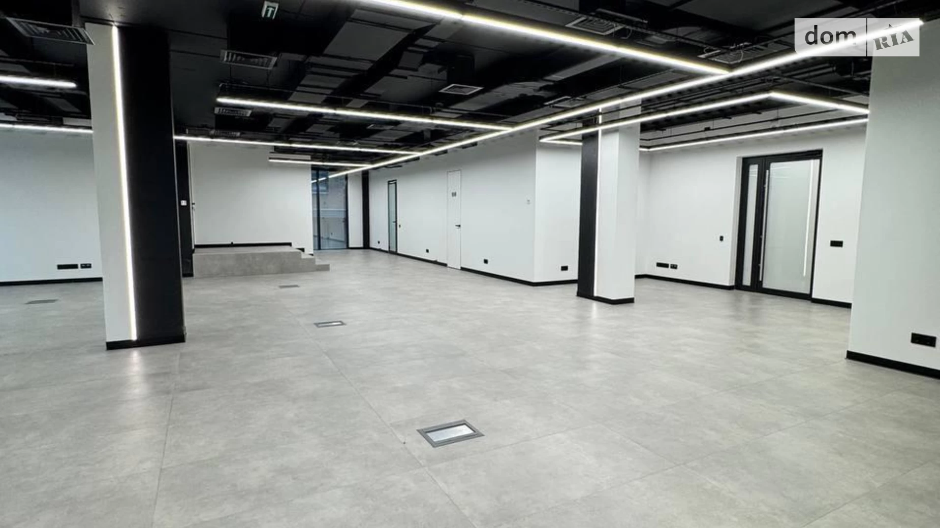 Сдается в аренду офис 270 кв. м в бизнес-центре, цена: 6500 $ - фото 2