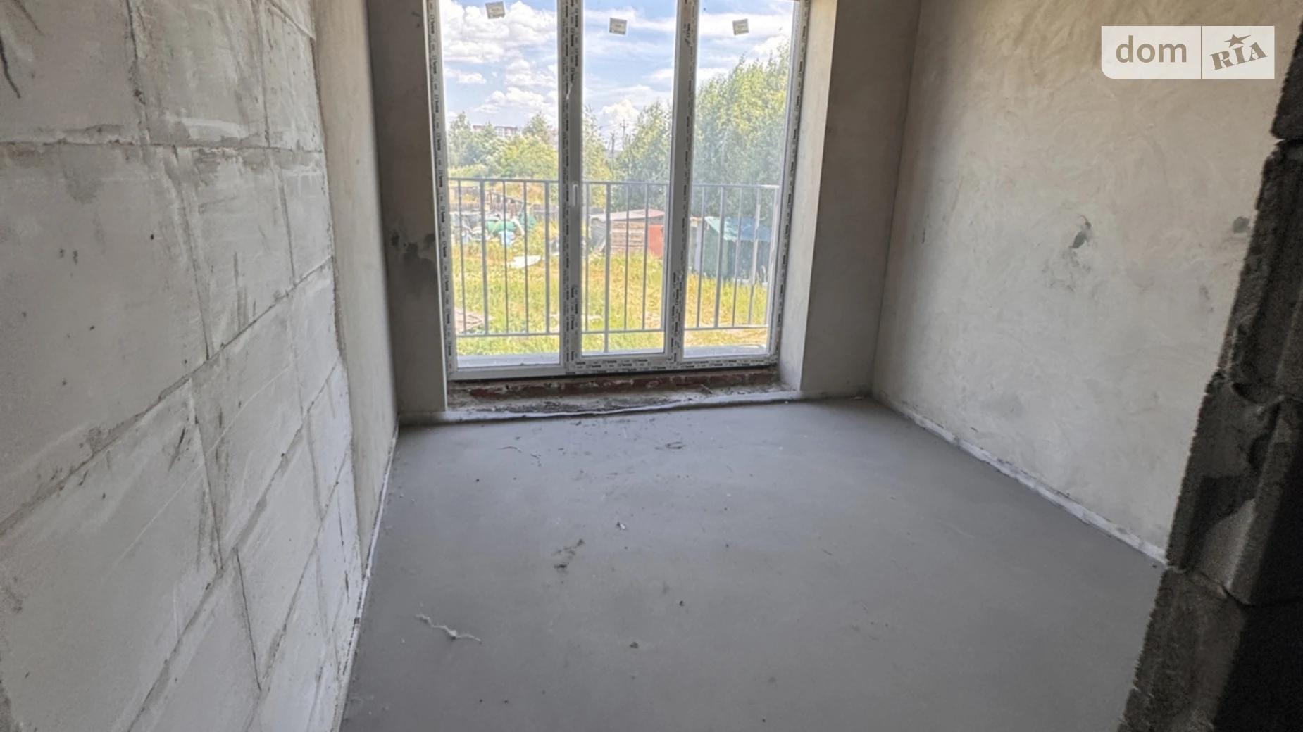 Продается 1-комнатная квартира 41 кв. м в Буче, ул. Гостомельская, 2 - фото 2