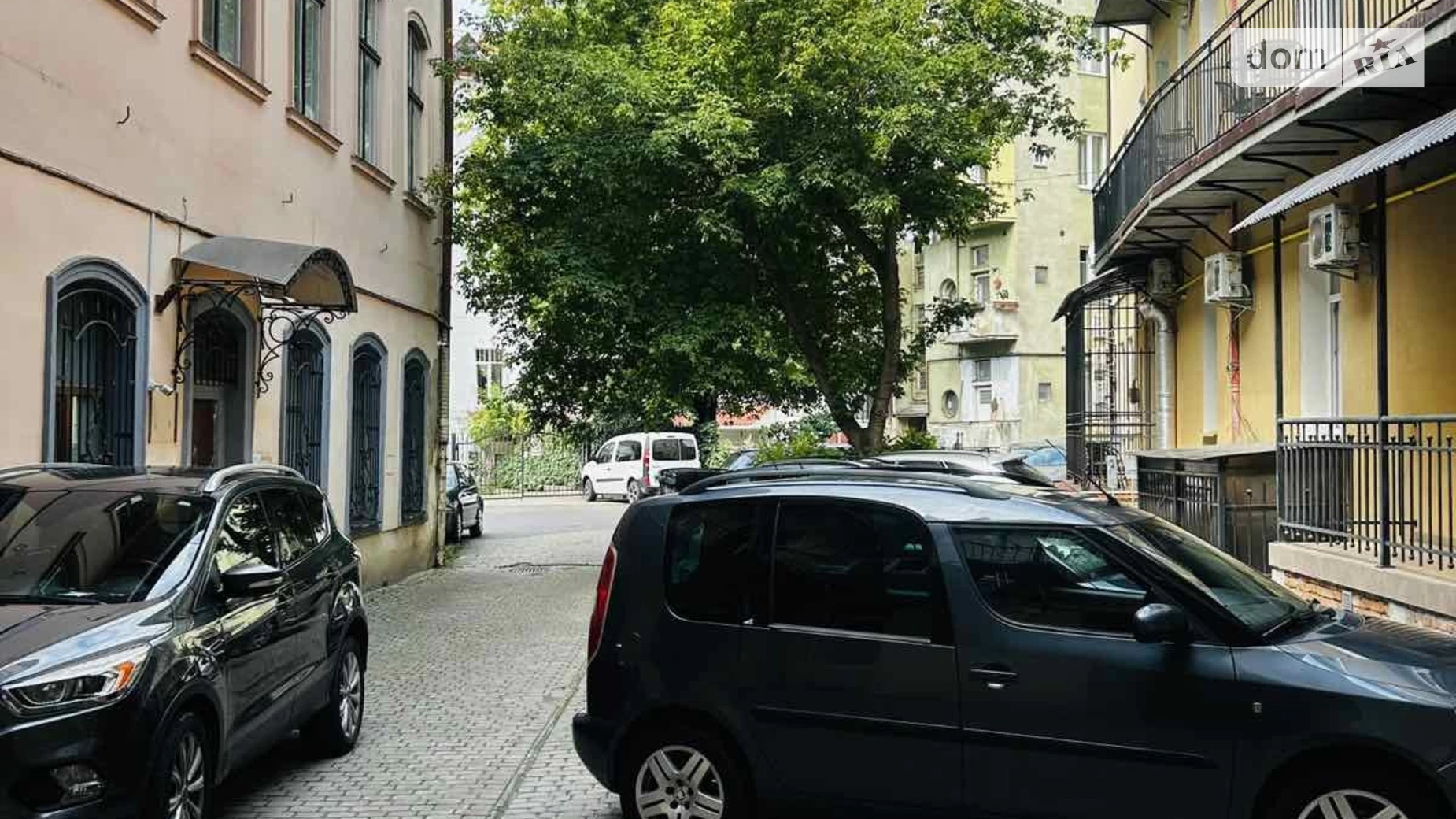 Продается офис 111.6 кв. м в бизнес-центре, цена: 250000 € - фото 3
