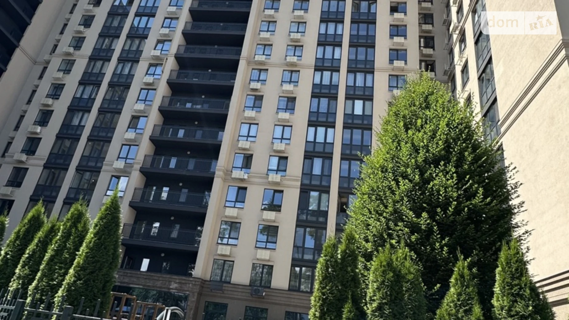 Продается 1-комнатная квартира 39.4 кв. м в Ирпене, ул. Соборная(ІІІ Интернационала), 122 - фото 2