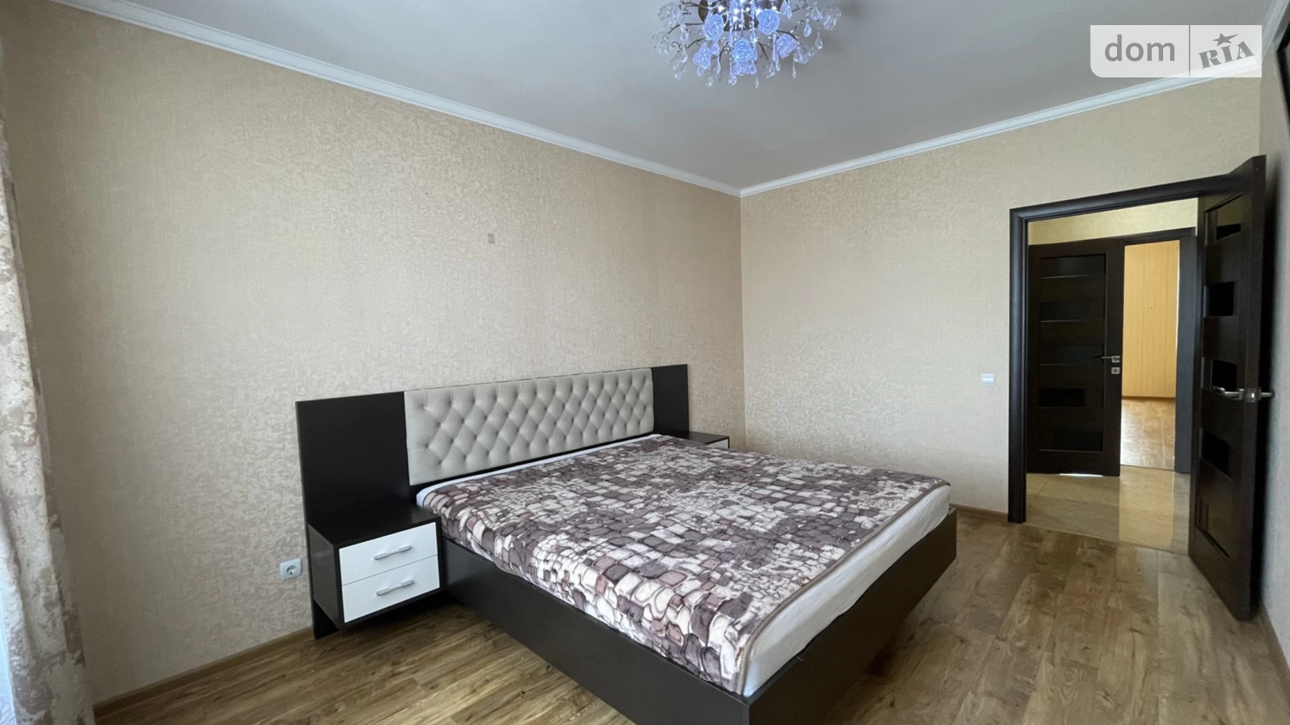 Продается 3-комнатная квартира 97 кв. м в Виннице, ул. Зодчих, 1А - фото 3