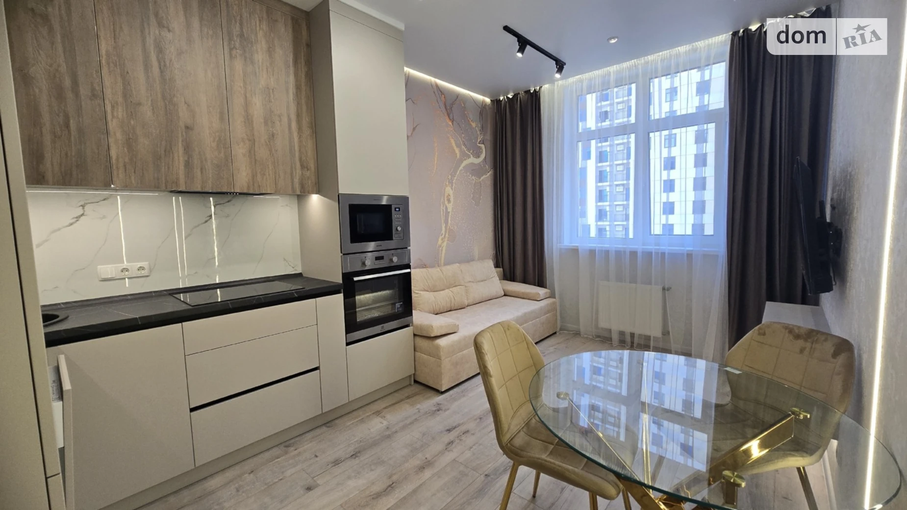 Продается 1-комнатная квартира 42.5 кв. м в Одессе, ул. Краснова, 1 корпус 61 - фото 2