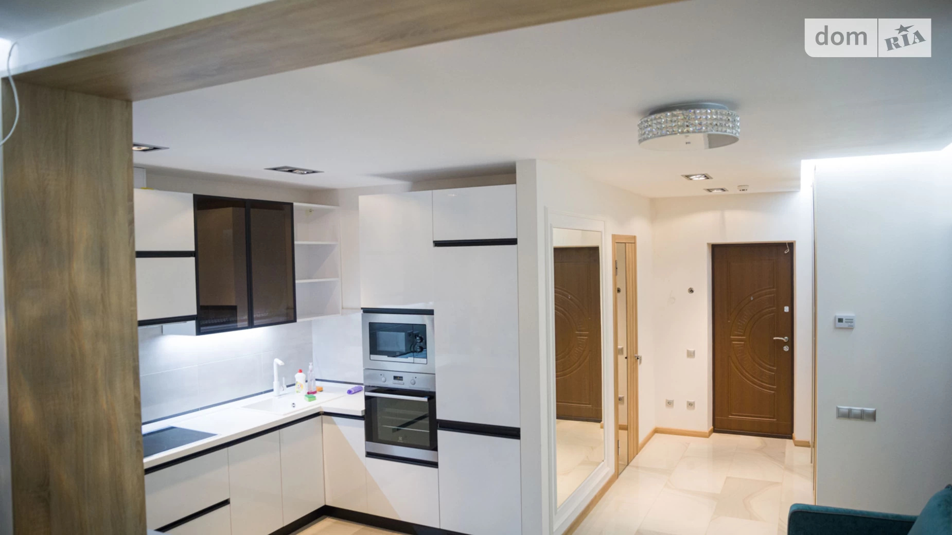 Продается 1-комнатная квартира 46.2 кв. м в Виннице, ул. Магистратская, 156А - фото 2