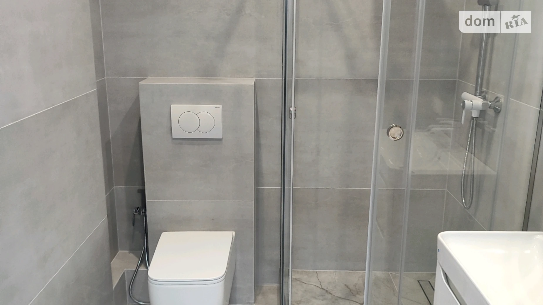 Продается 1-комнатная квартира 40 кв. м в Ирпене, ул. Кобылянской Ольги, 1В/22 - фото 2