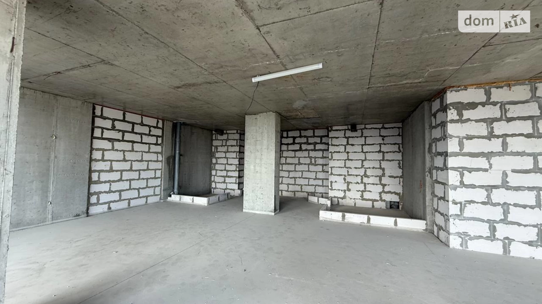 Продається 3-кімнатна квартира 118 кв. м у Києві, вул. Андрія Верхогляда(Драгомирова), 14А - фото 2