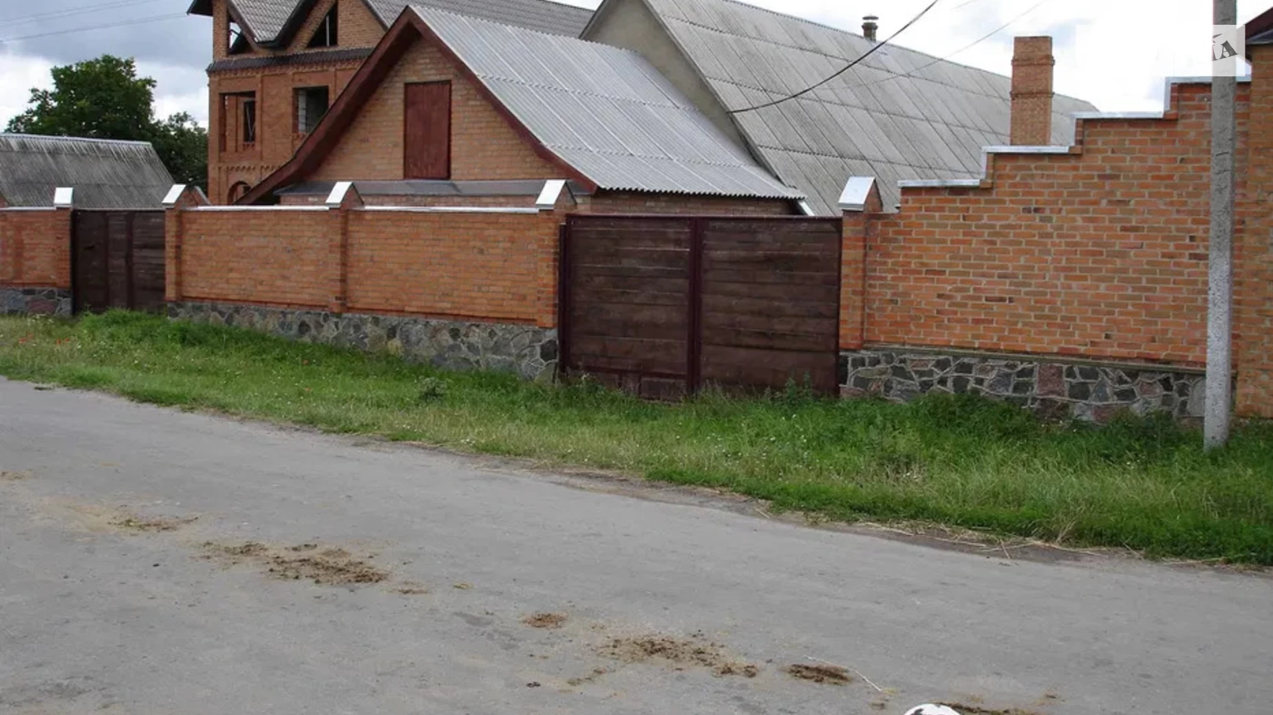 Продается дом на 2 этажа 250 кв. м с бассейном, цена: 20000 $ - фото 5