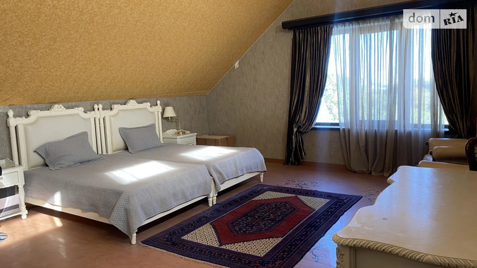 Продается 1-комнатная квартира 32 кв. м в Киеве, ул. Клиническая - фото 2