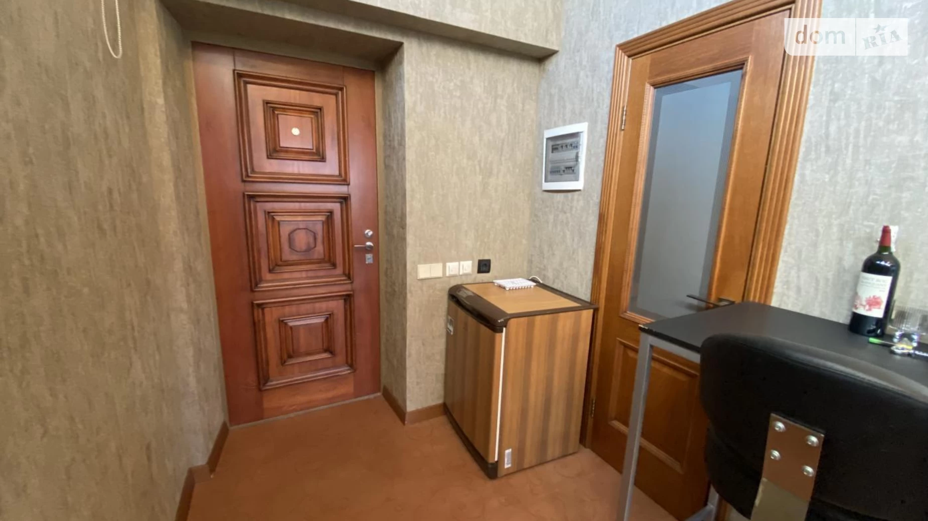 Продается 1-комнатная квартира 32 кв. м в Киеве, ул. Клиническая - фото 4