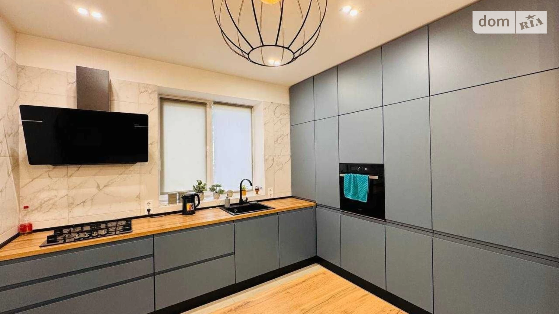 Продается дом на 2 этажа 130 кв. м с мансардой, цена: 250000 $ - фото 4