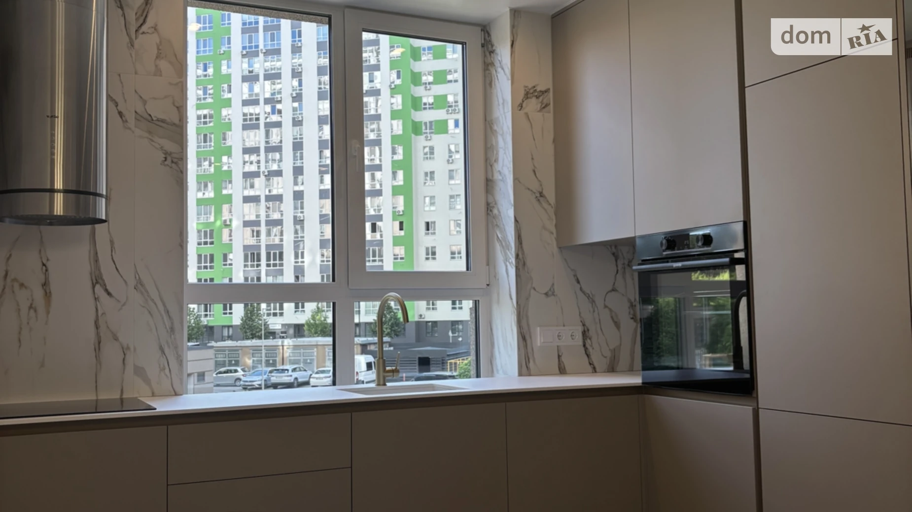 Продается 2-комнатная квартира 64 кв. м в Ирпене, ул. Университетская(Карла Маркса), 3/3 - фото 3