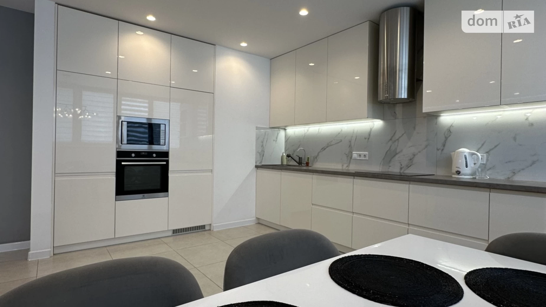 Продается 3-комнатная квартира 90.4 кв. м в Киеве, ул. Драгоманова, 2Б - фото 5