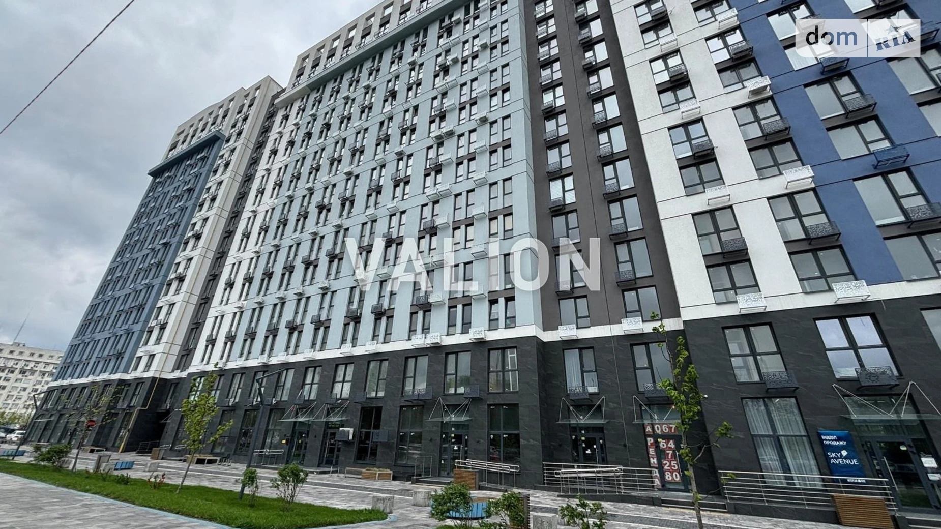 Продается 2-комнатная квартира 54 кв. м в Киеве, ул. Святослава Храброго, 11Б - фото 2