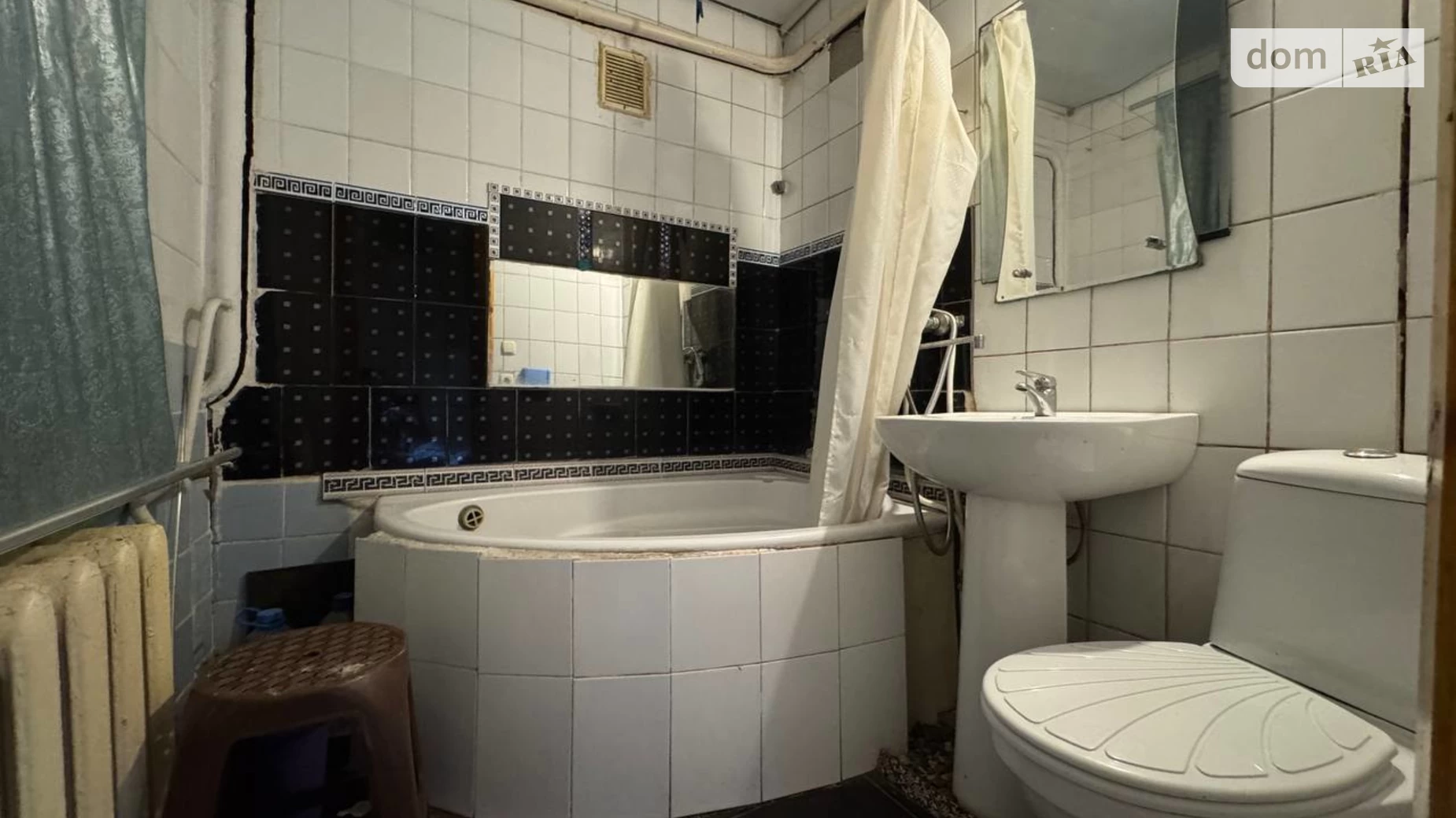 Продается 2-комнатная квартира 44.8 кв. м в Днепре, ул. Шухевича Романа - фото 2